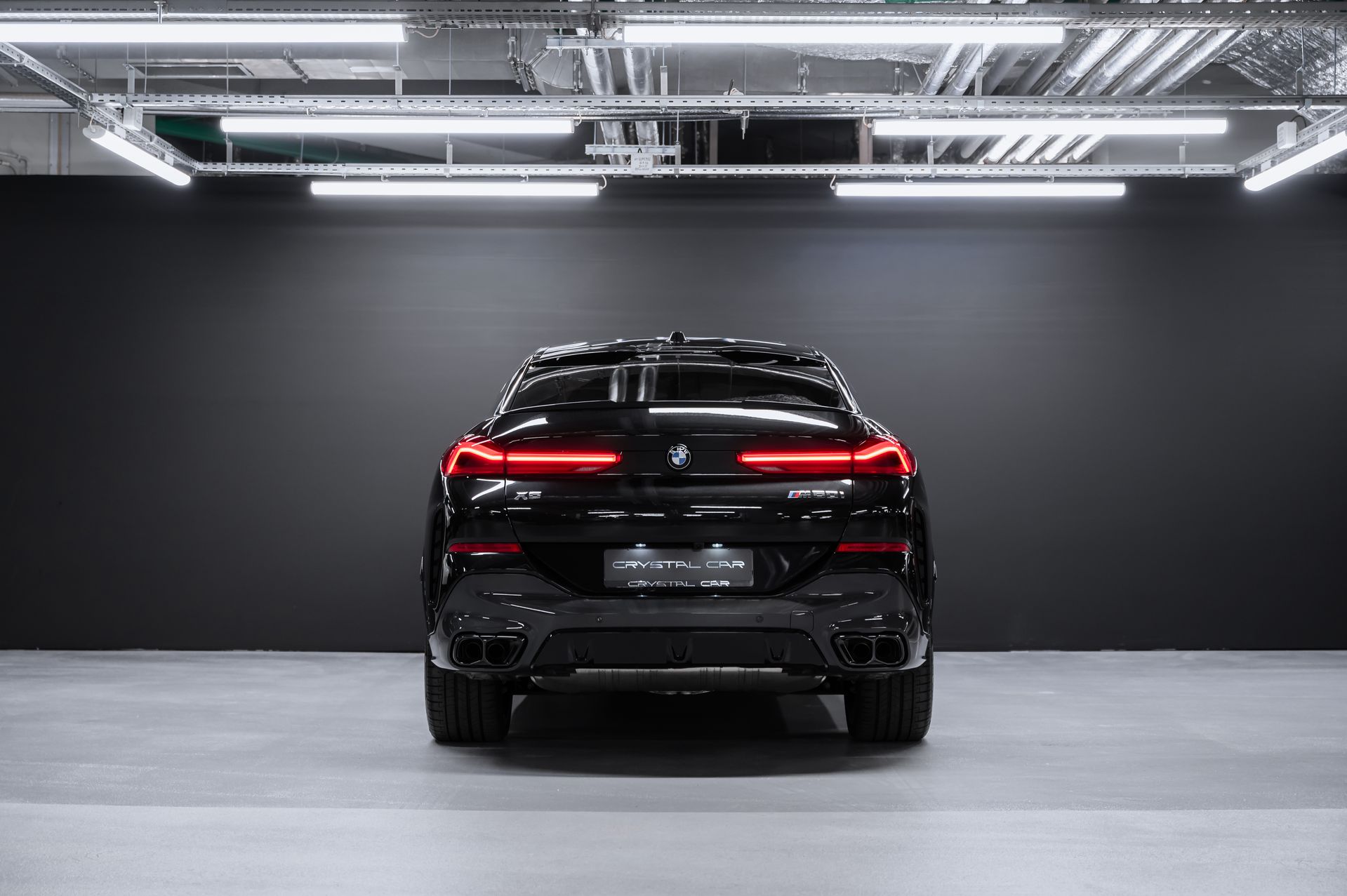 Черный BMW X6 M60i бензин в Crystal Car под заказ