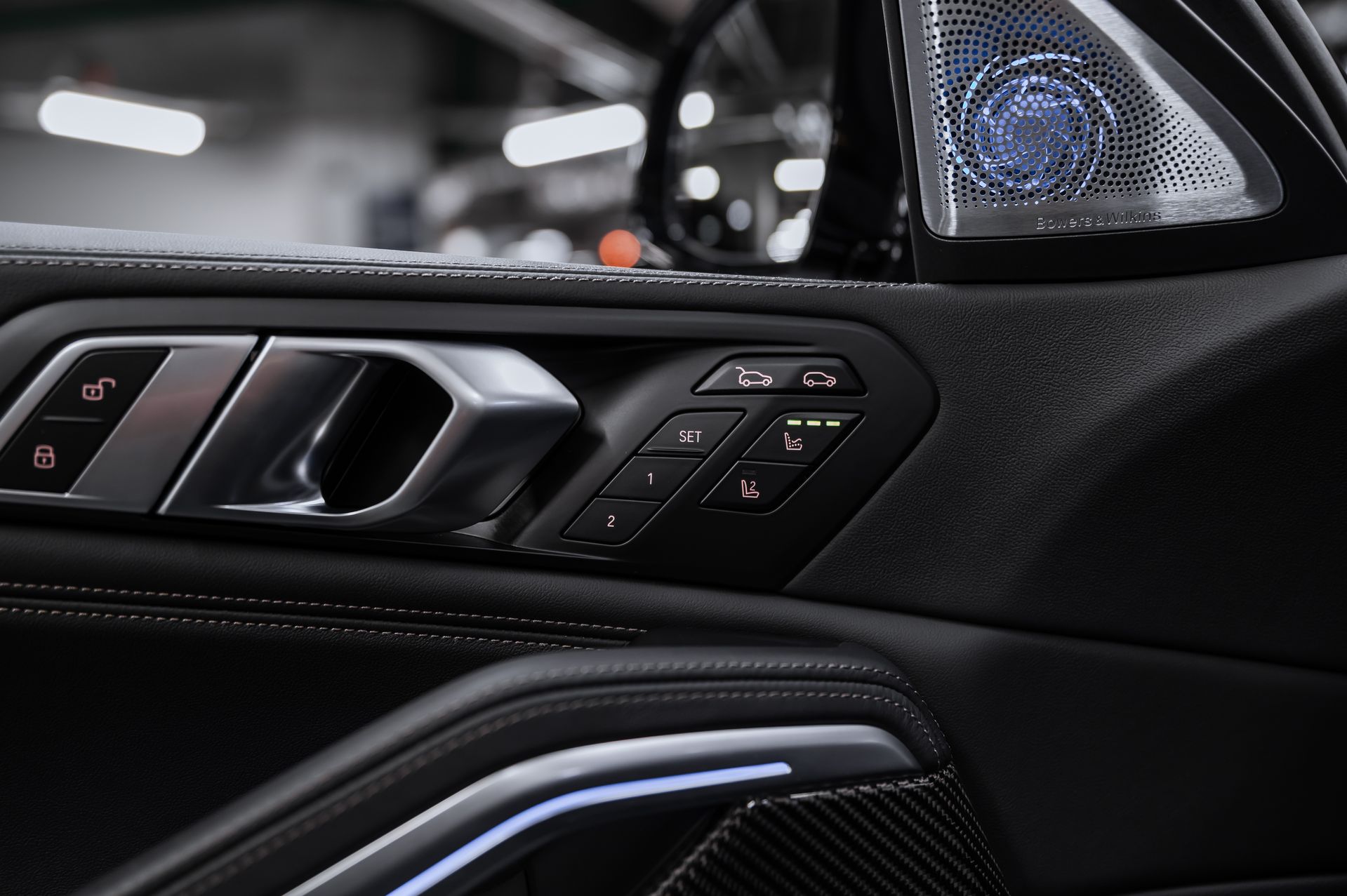 Черный BMW X6 M60i бензин в Crystal Car под заказ