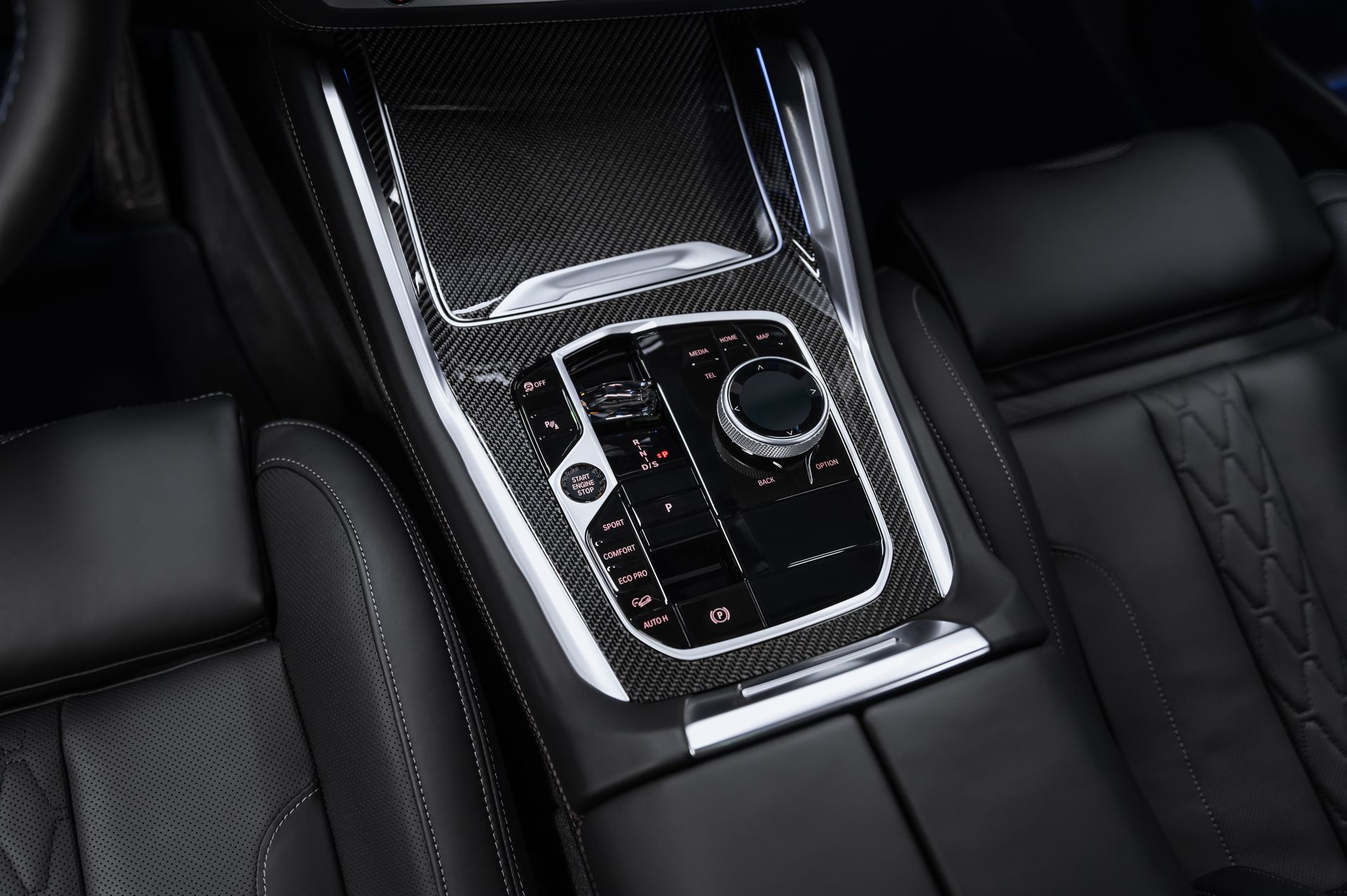 Черный BMW X6 M60i бензин в Crystal Car под заказ