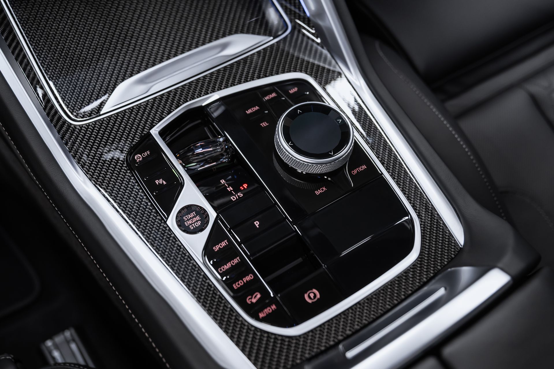 Черный BMW X6 M60i бензин в Crystal Car под заказ