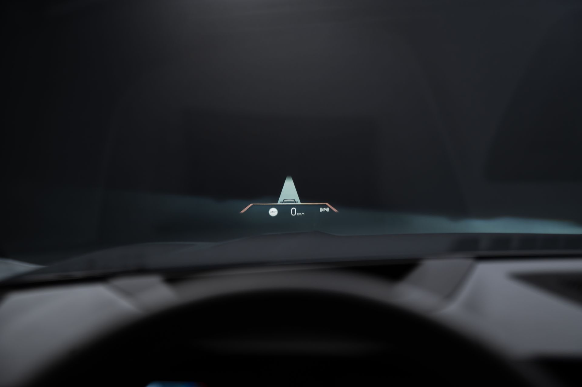 Серый BMW X7 xDrive40d M Sport Pro дизель в Crystal Car под заказ