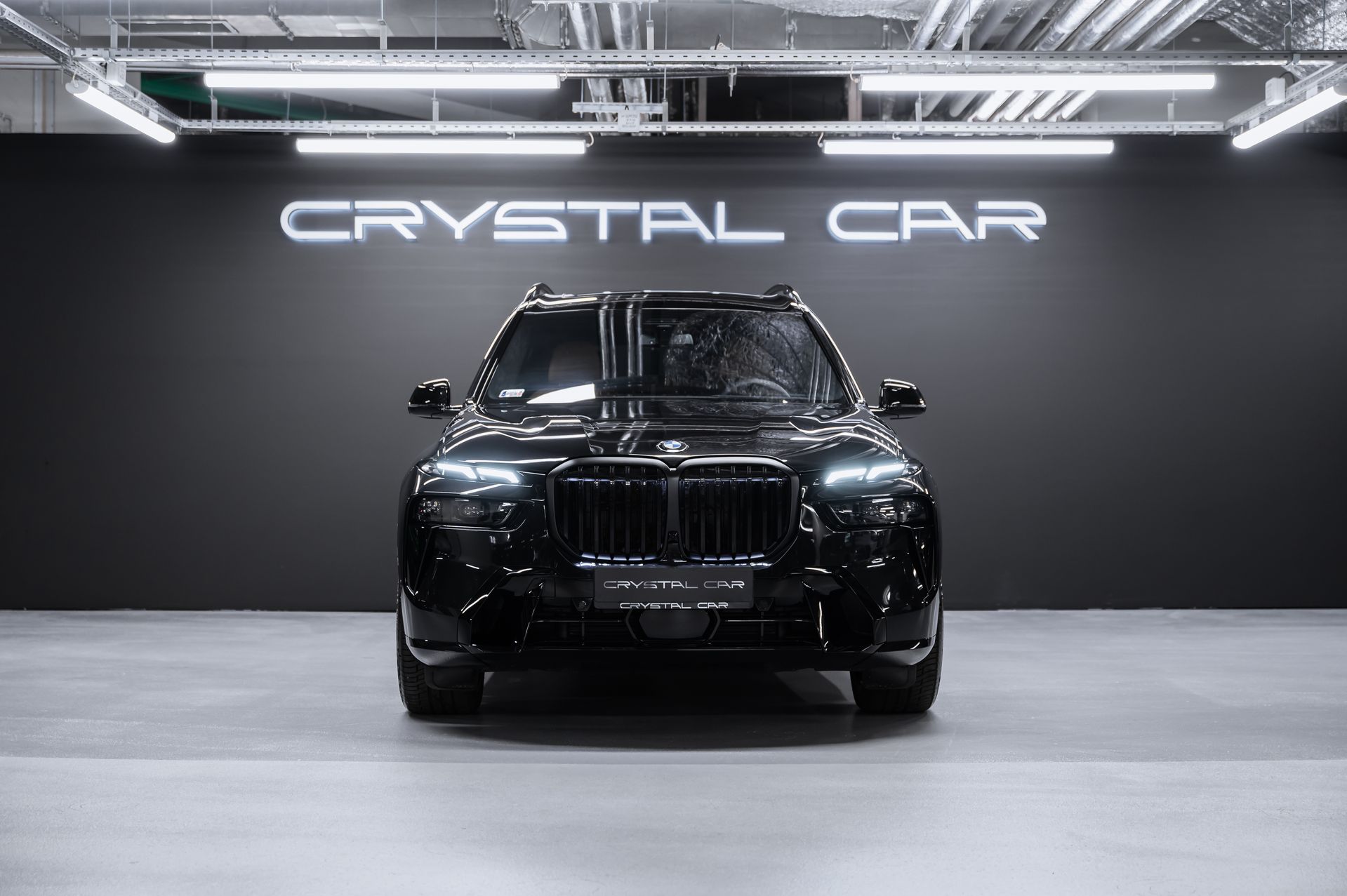Черный BMW X7 xDrive40d M Sport Pro в Crystal Car под заказ