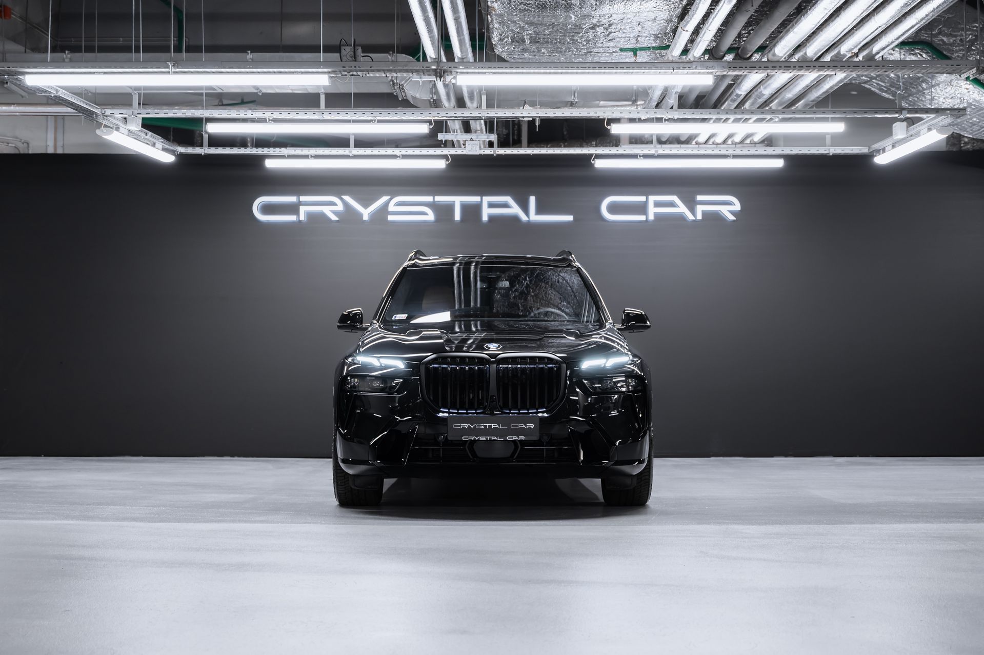 Черный BMW X7 xDrive40d M Sport Pro в Crystal Car под заказ
