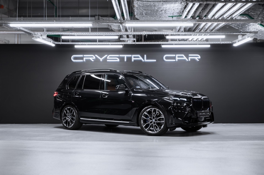Черный BMW X7 xDrive40d M Sport Pro в Crystal Car под заказ