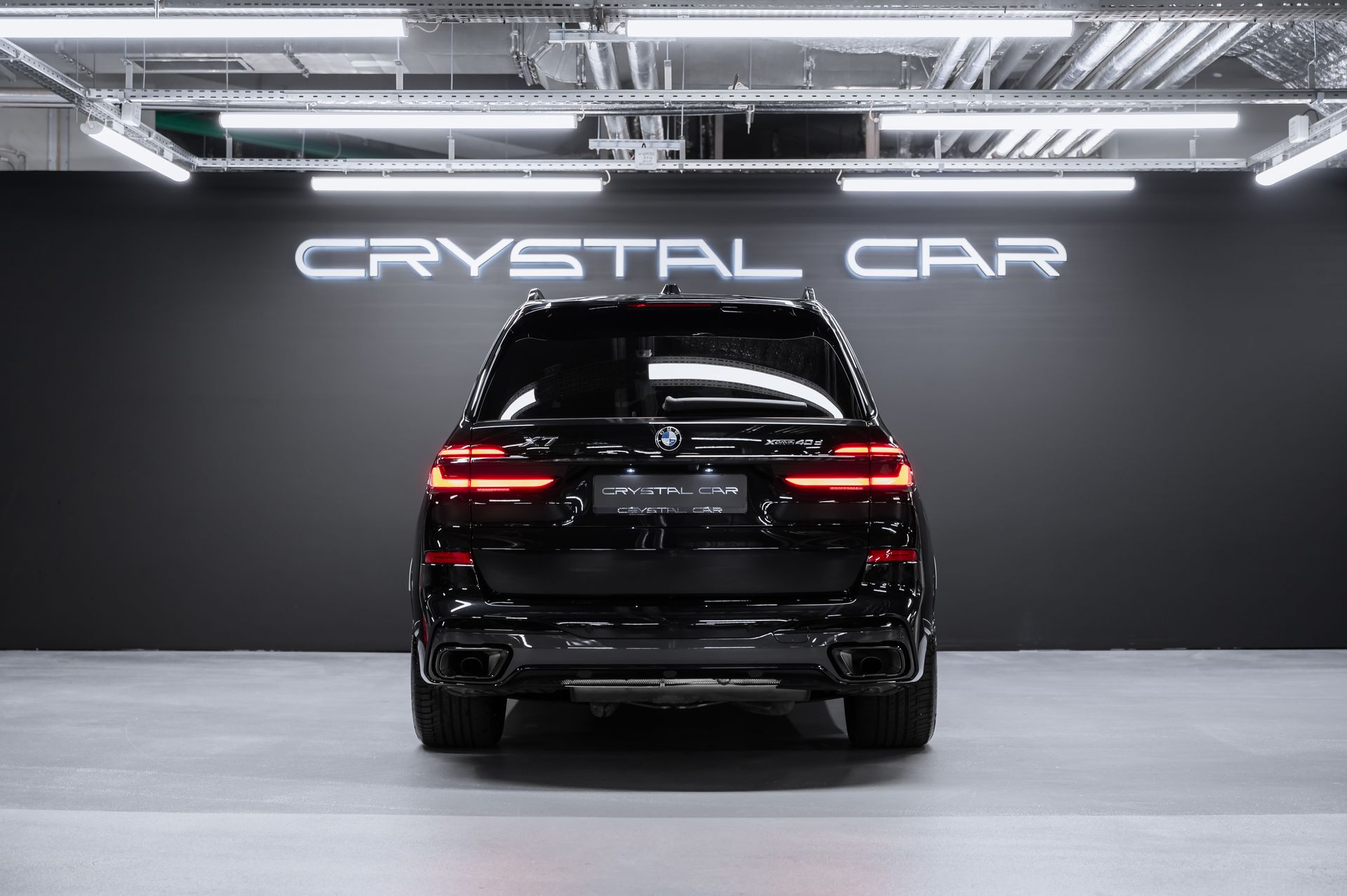 Черный BMW X7 xDrive40d M Sport Pro в Crystal Car под заказ
