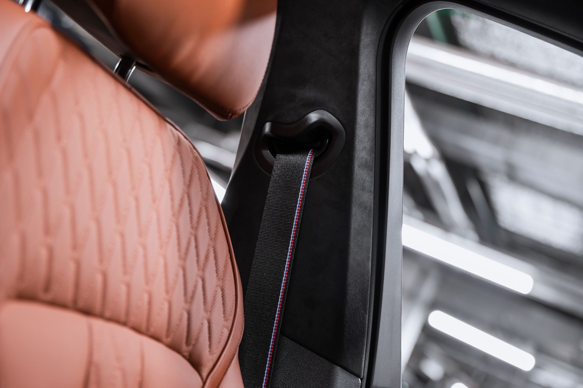 Черный BMW X7 xDrive40d M Sport Pro в Crystal Car под заказ