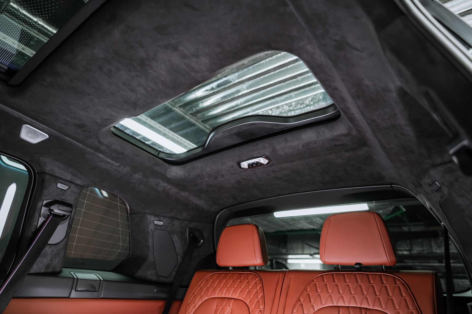 Черный BMW X7 xDrive40d M Sport Pro в Crystal Car под заказ