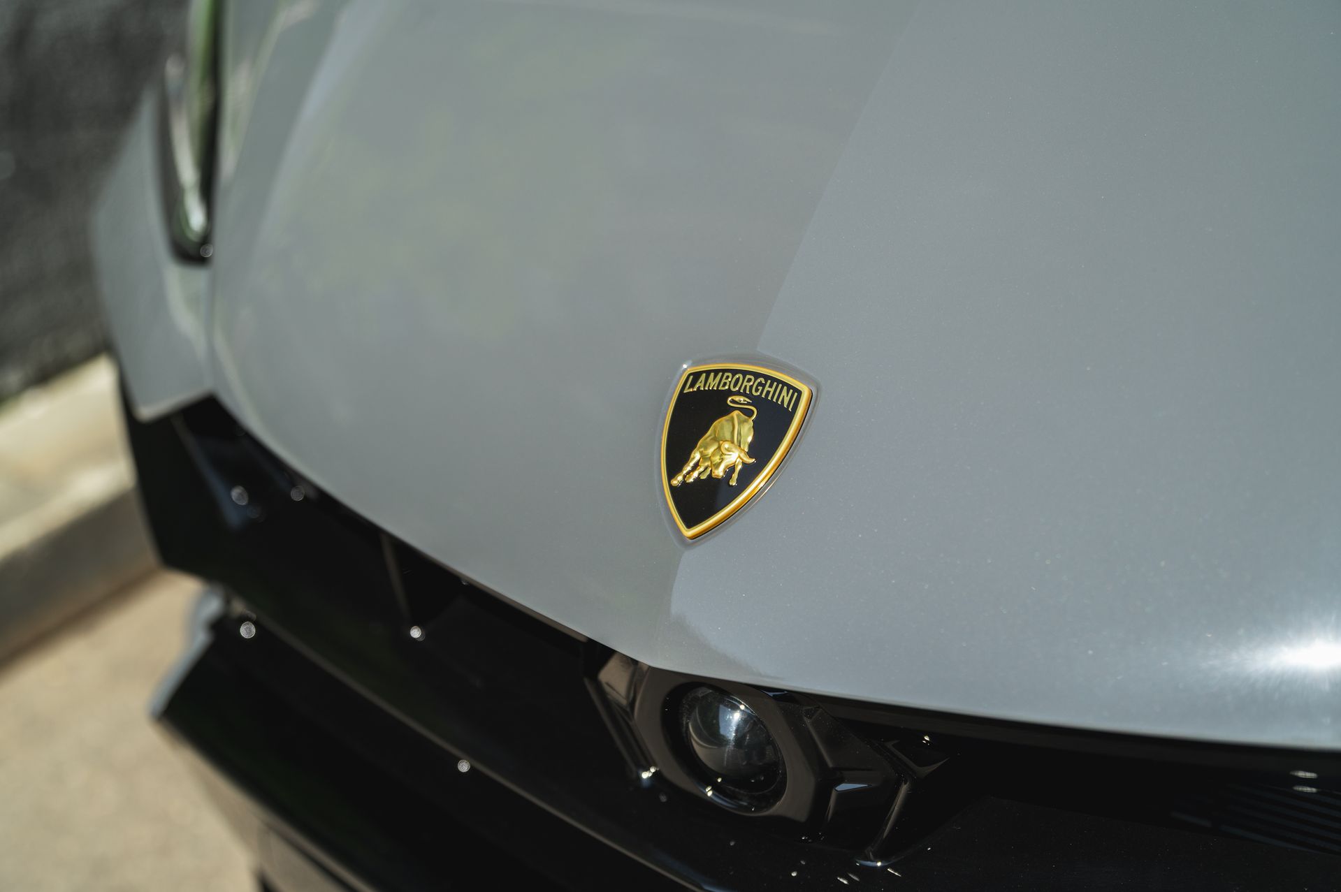 Lamborghini Urus SE в Crystal Car под заказ