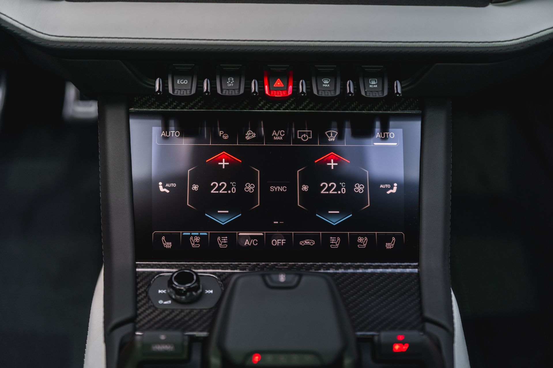 Lamborghini Urus SE в Crystal Car под заказ