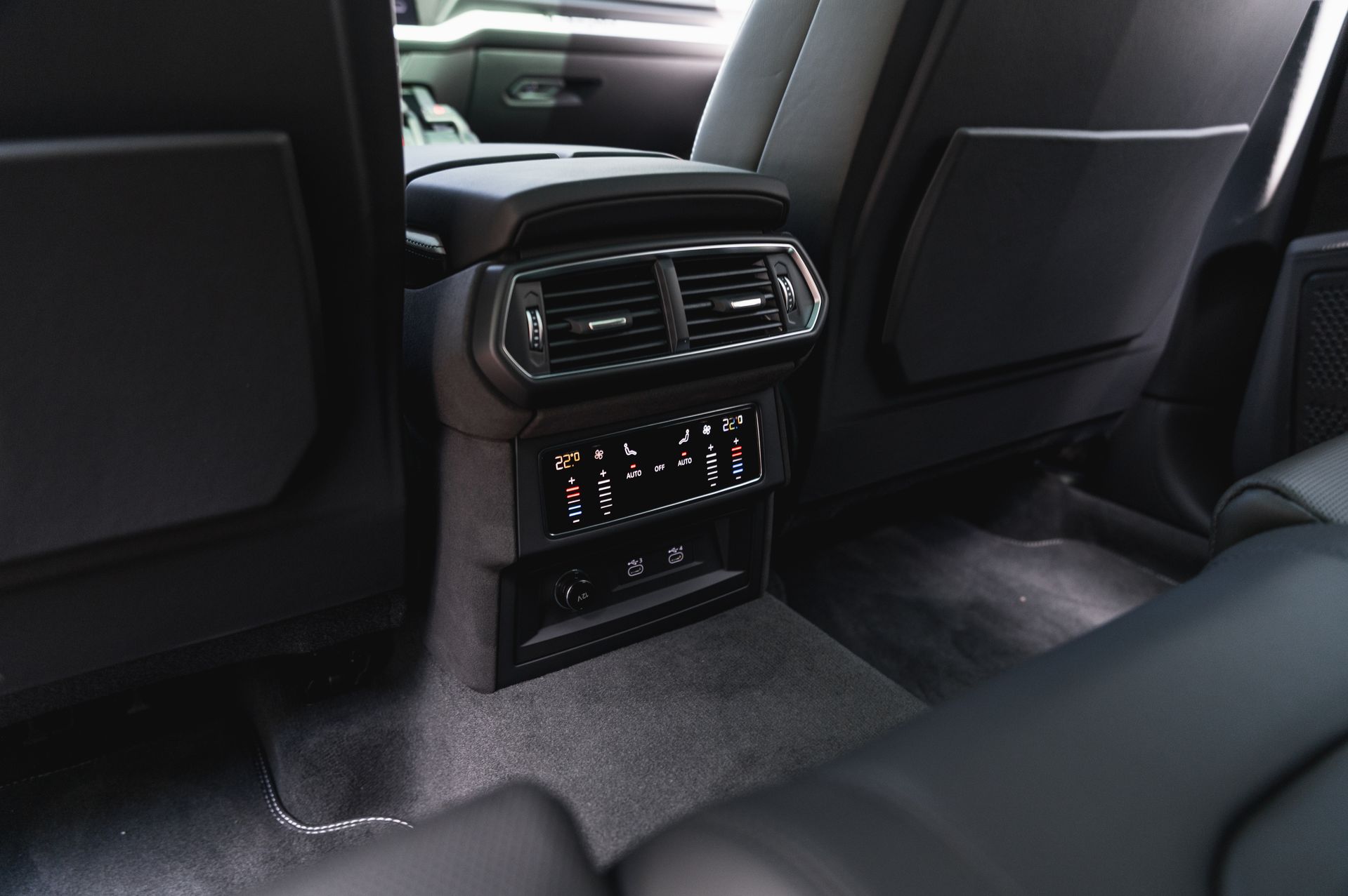 Lamborghini Urus SE в Crystal Car под заказ