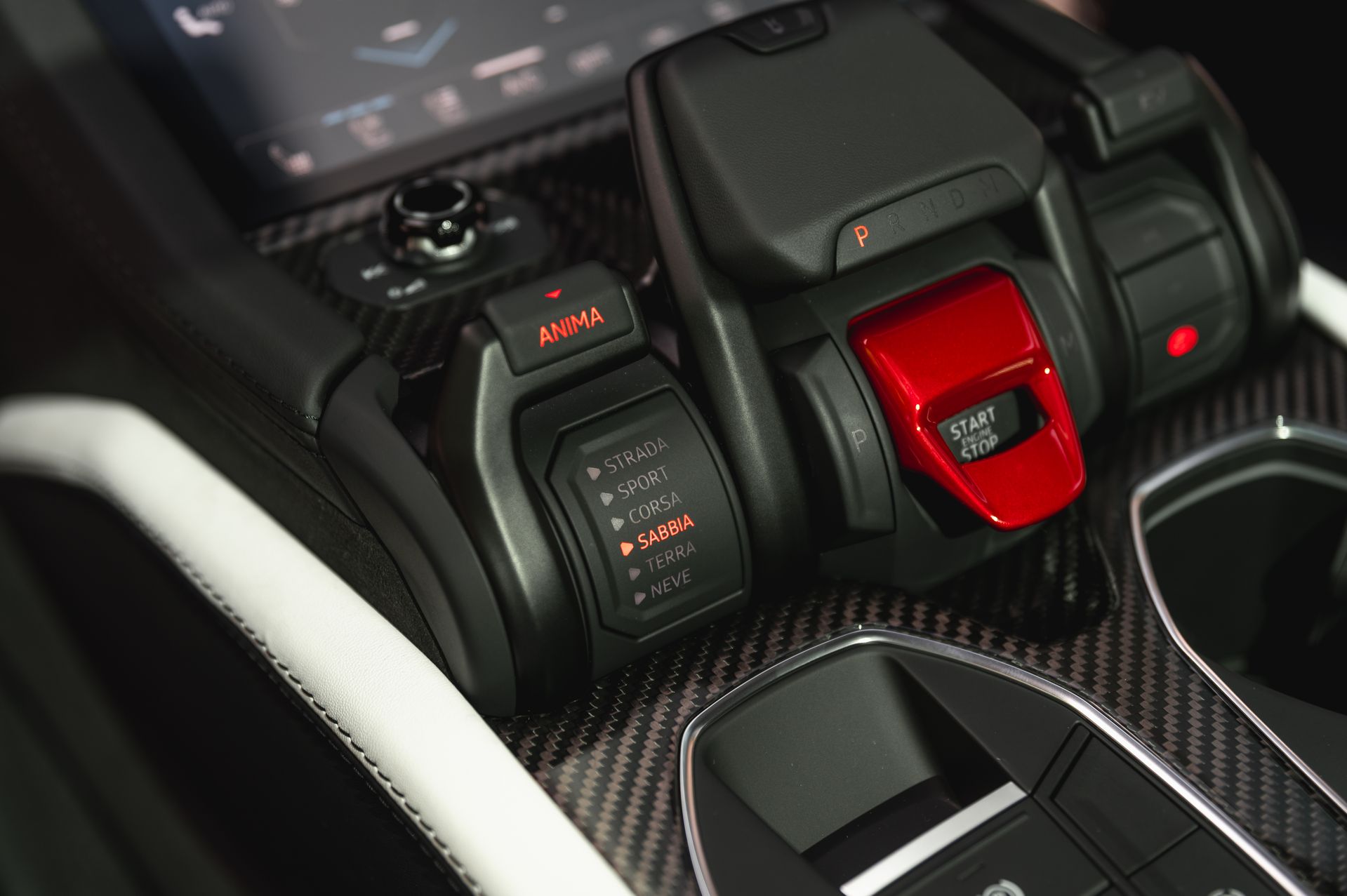 Lamborghini Urus SE в Crystal Car под заказ