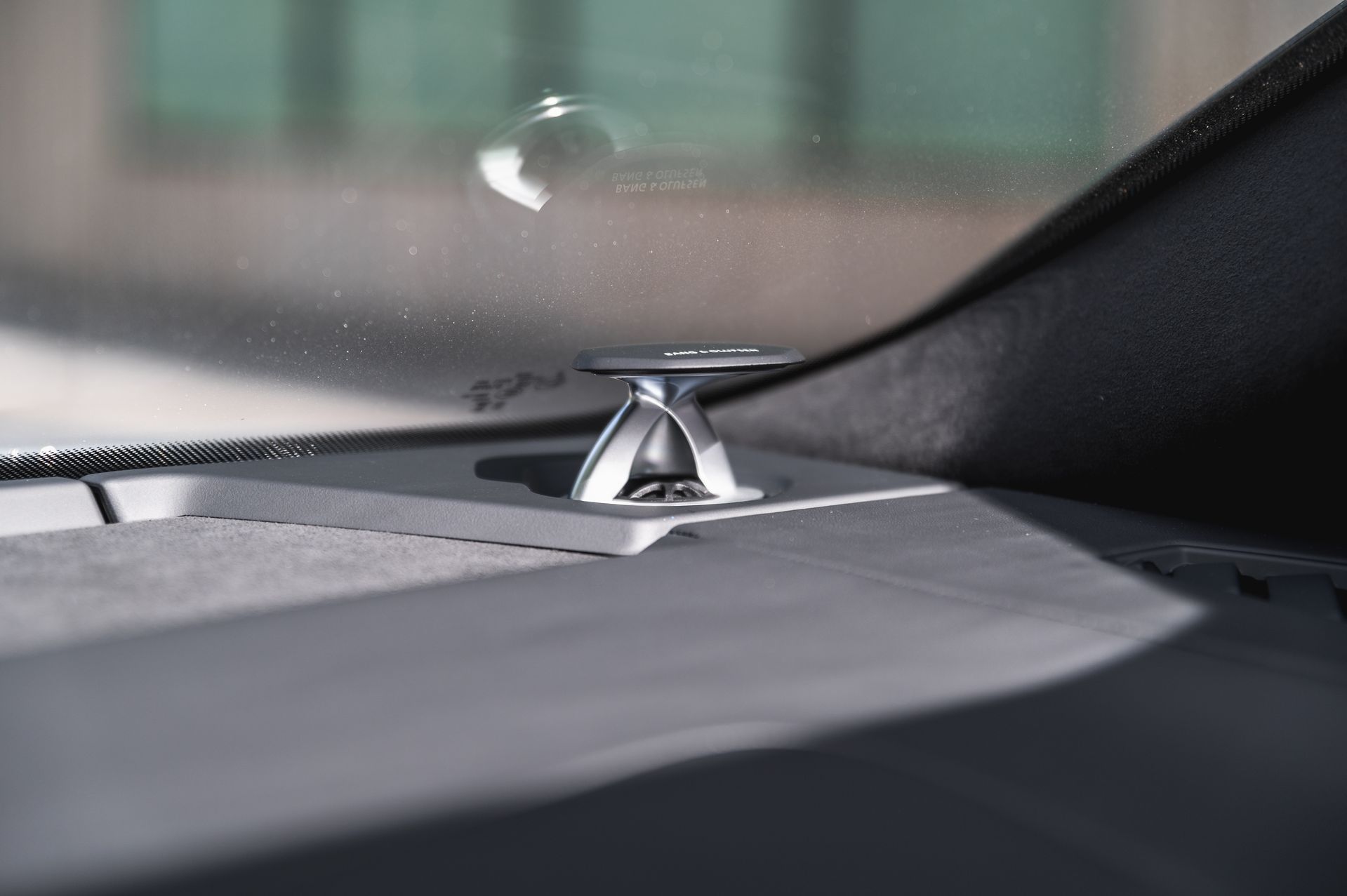 Lamborghini Urus SE в Crystal Car под заказ