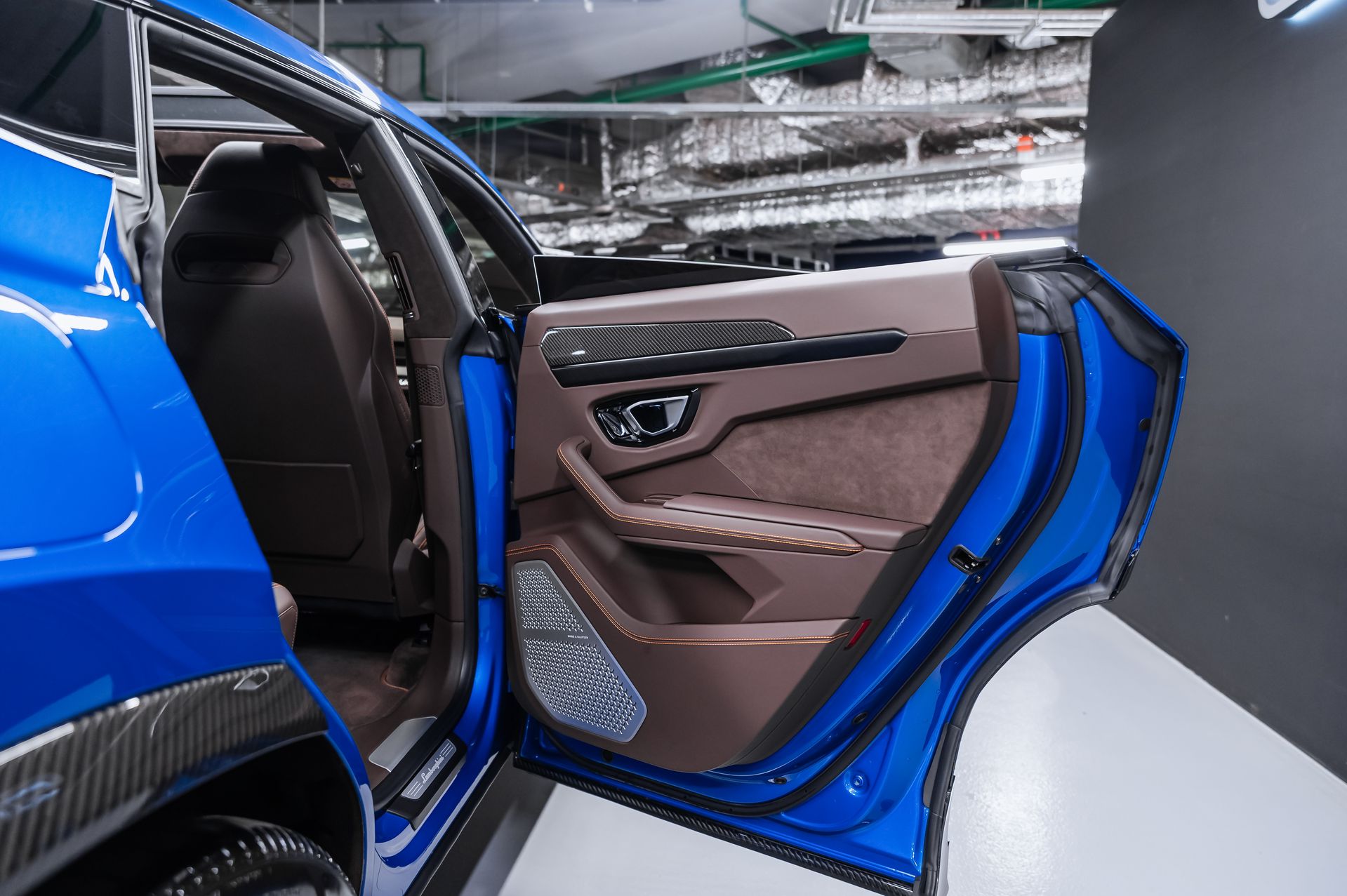 Lamborghini Urus Performante в Crystal Car под заказ