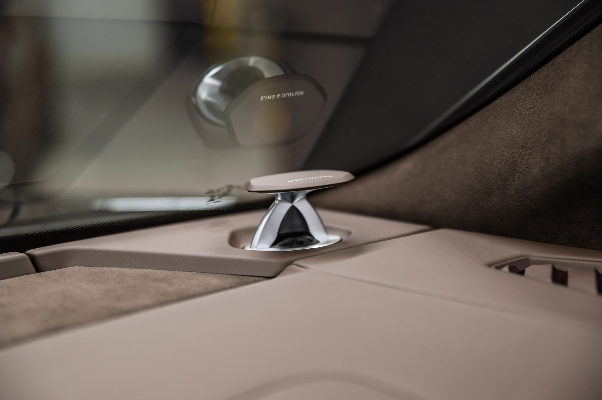 Lamborghini Urus Performante в Crystal Car под заказ