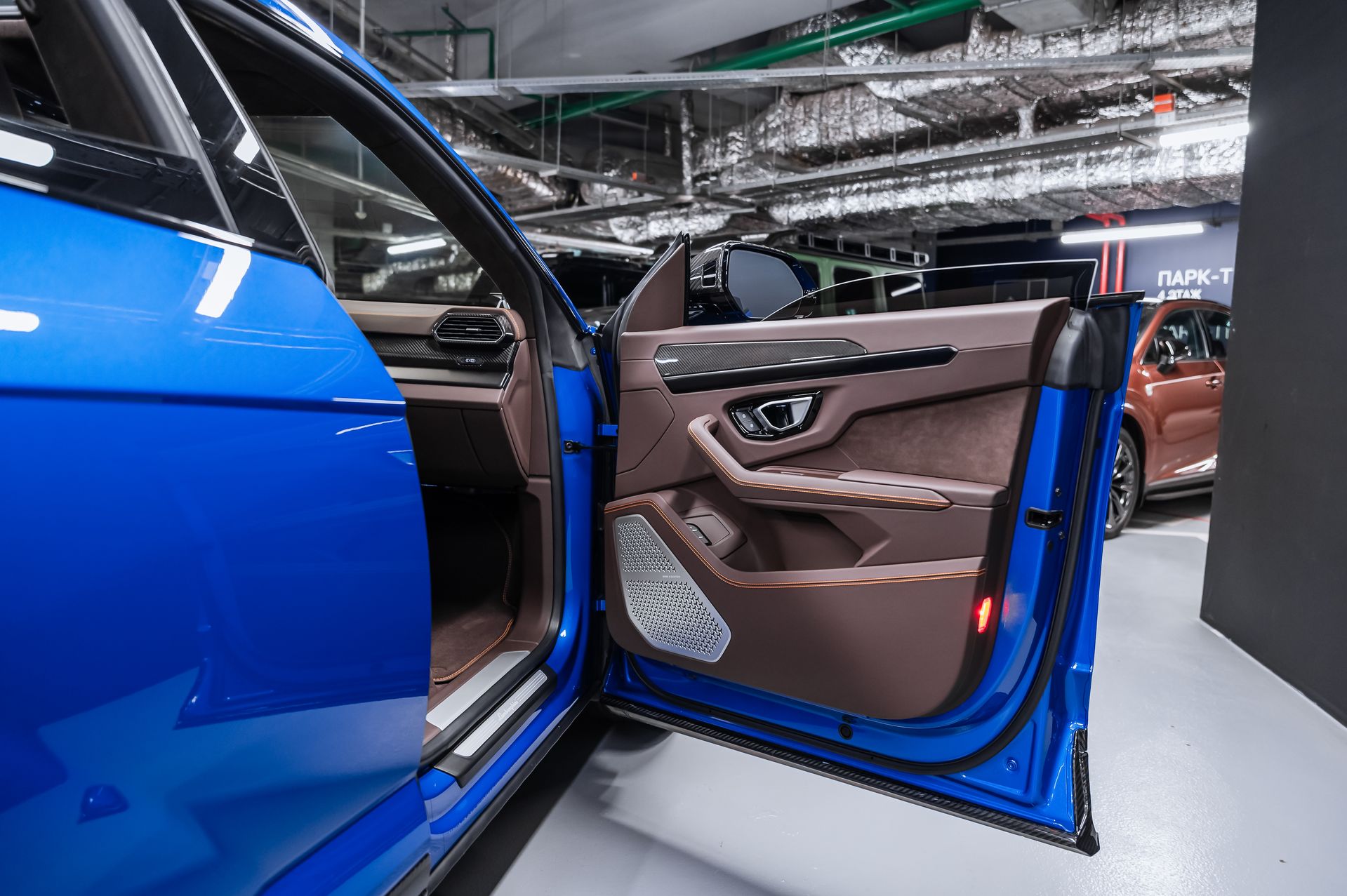 Lamborghini Urus Performante в Crystal Car под заказ