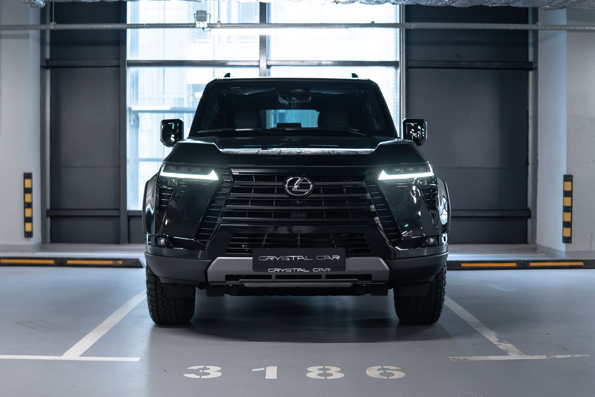 Черный Lexus GX Luxury plus в Crystal Car под заказ