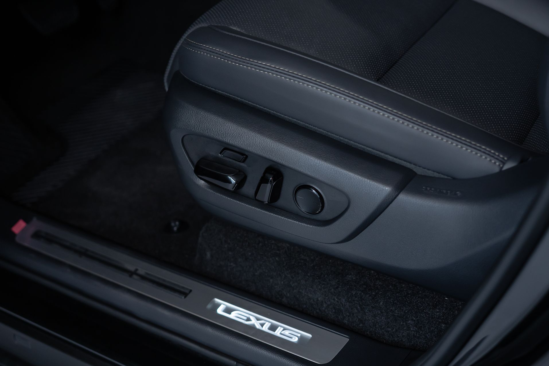 Черный Lexus GX Luxury plus в Crystal Car под заказ