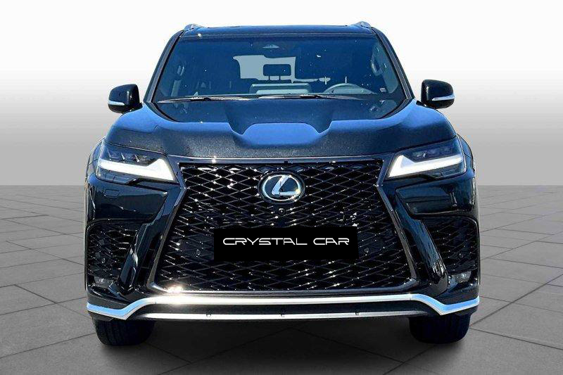 Черный Lexus LX VIP Leader 700h в Crystal Car под заказ