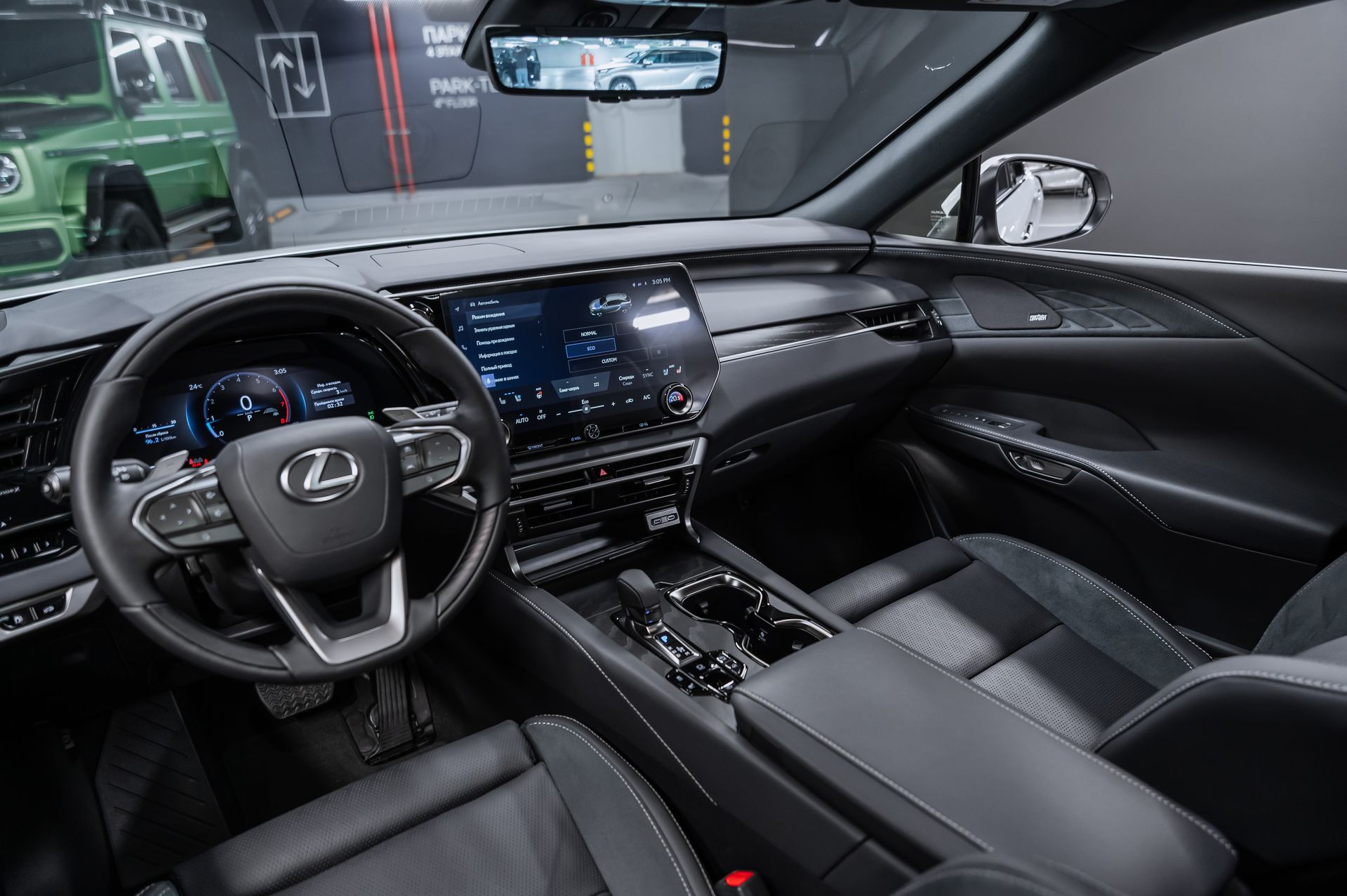 Белый Lexus RX Luxury 350h в Crystal Car под заказ