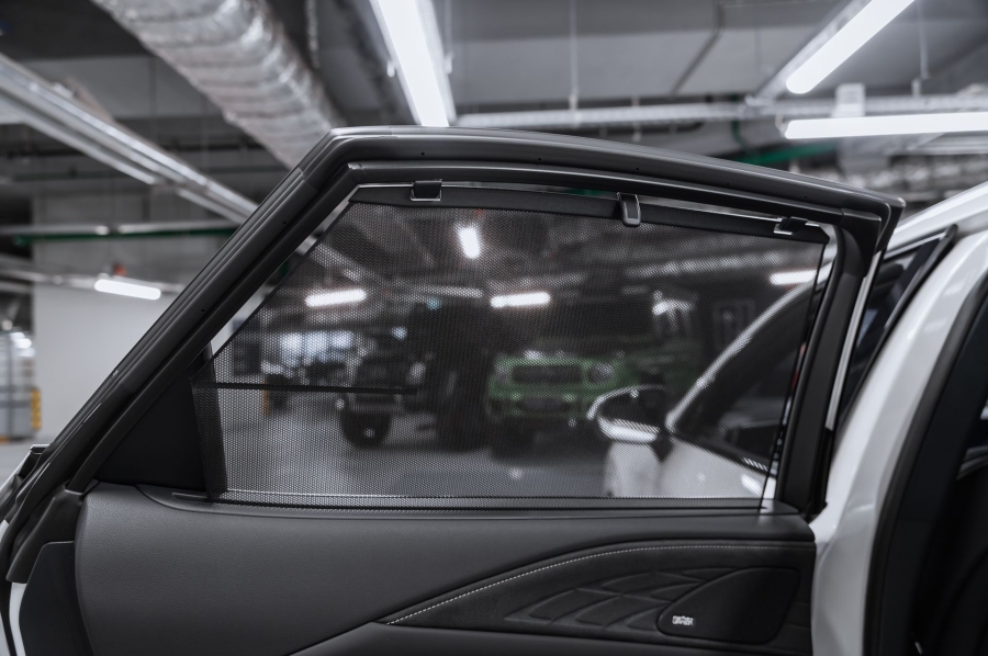 Белый Lexus RX Luxury 350h в Crystal Car под заказ