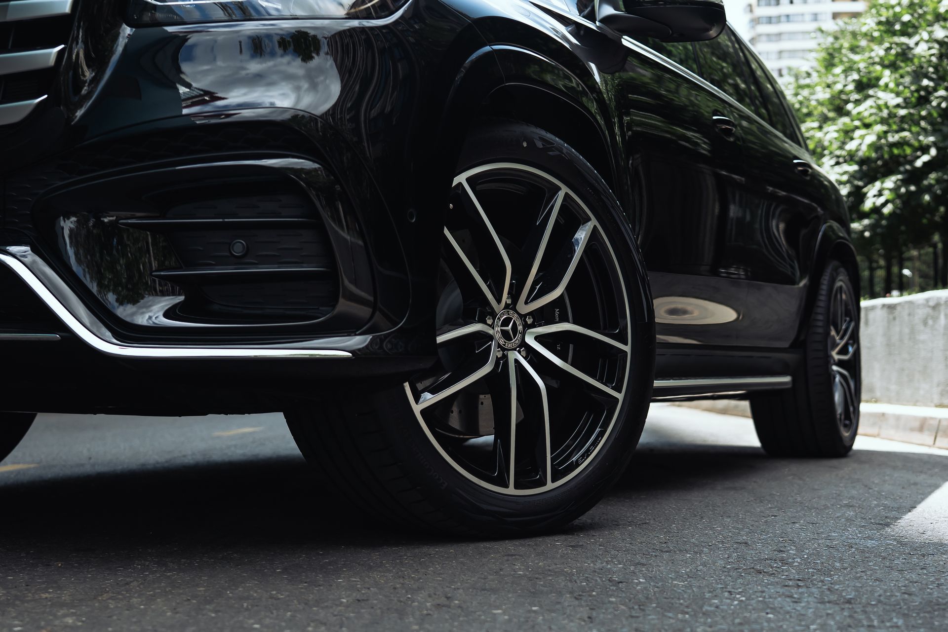 Черный Mercedes-Benz GLS 450 d 4MATIC в Crystal Car под заказ