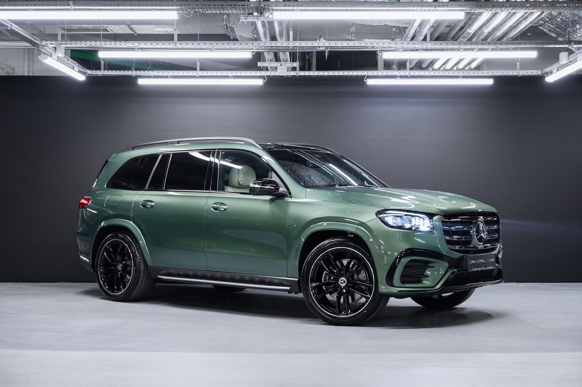 Зеленый хаки Mercedes-Benz GLS 450 d 4MATIC в Crystal Car под заказ