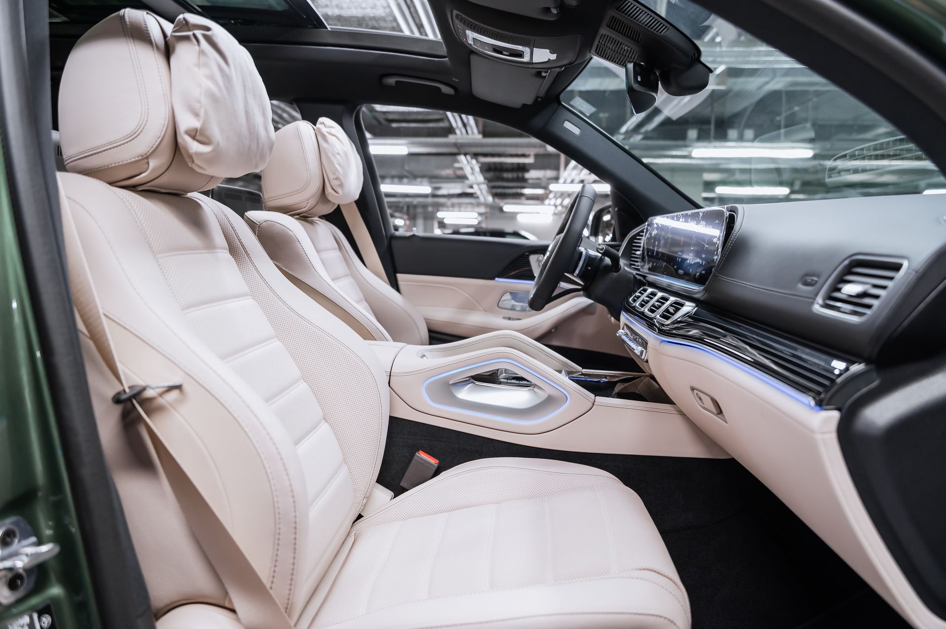 Зеленый хаки Mercedes-Benz GLS 450 d 4MATIC в Crystal Car под заказ