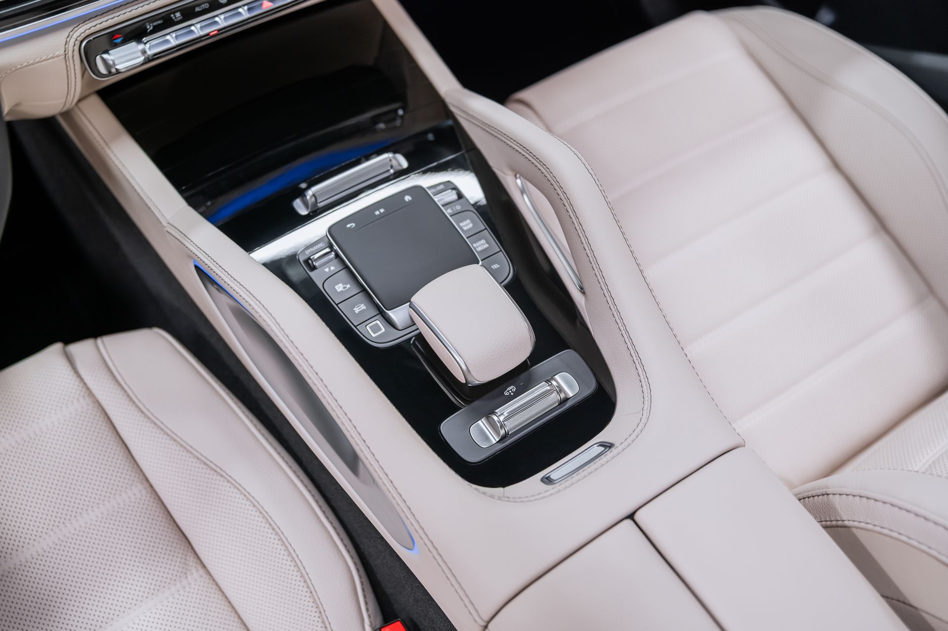 Зеленый хаки Mercedes-Benz GLS 450 d 4MATIC в Crystal Car под заказ