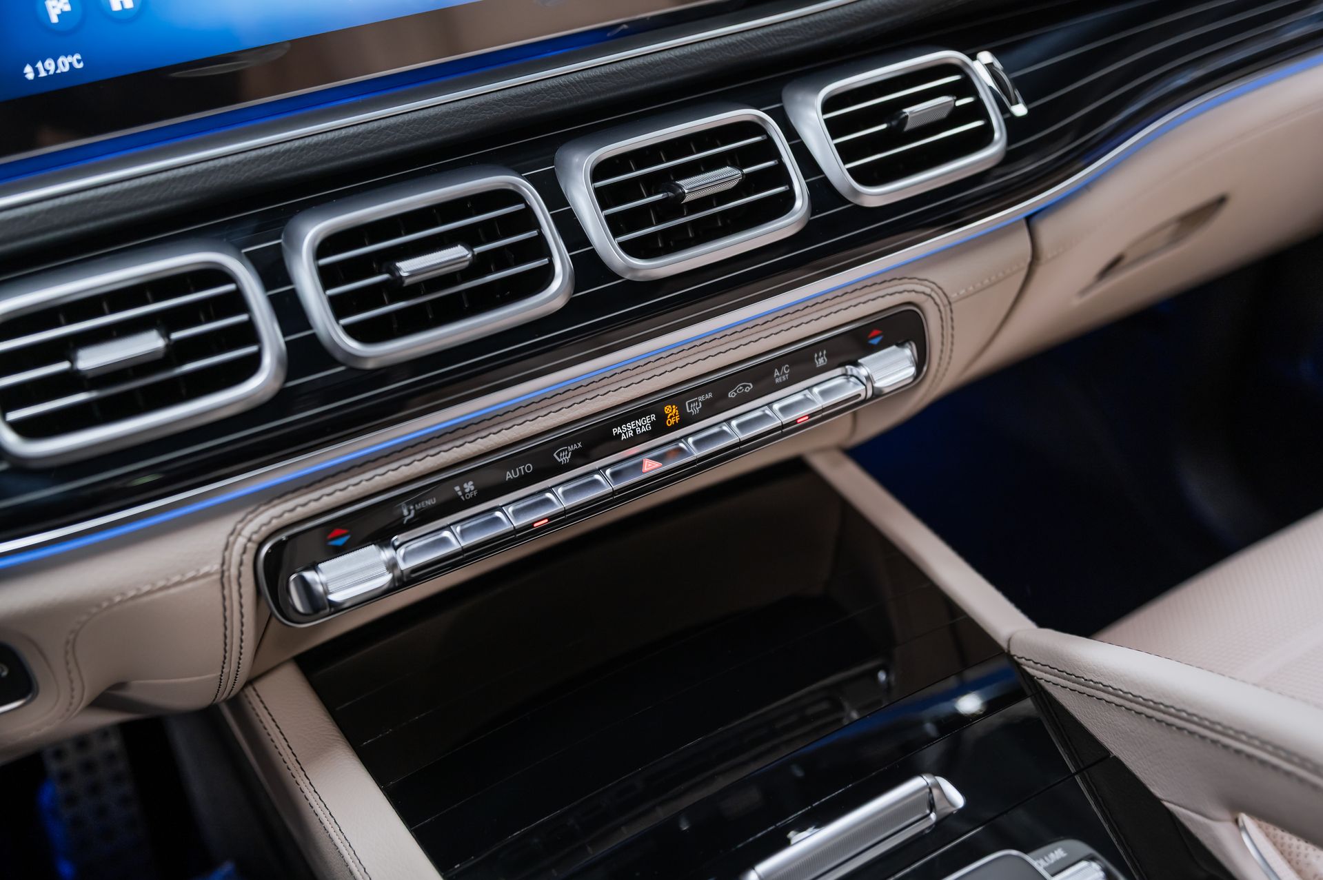 Зеленый хаки Mercedes-Benz GLS 450 d 4MATIC в Crystal Car под заказ