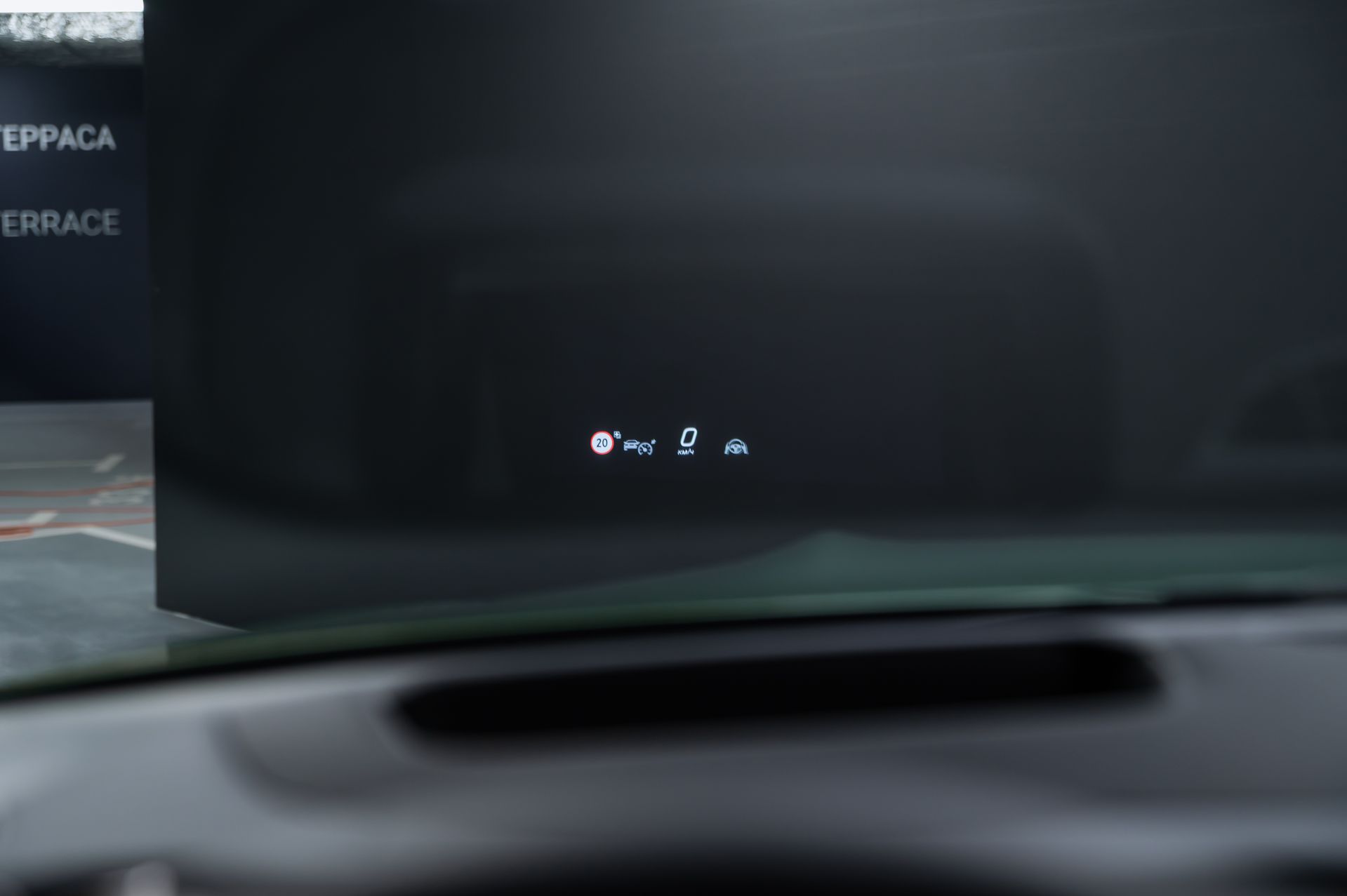 Зеленый хаки Mercedes-Benz GLS 450 d 4MATIC в Crystal Car под заказ