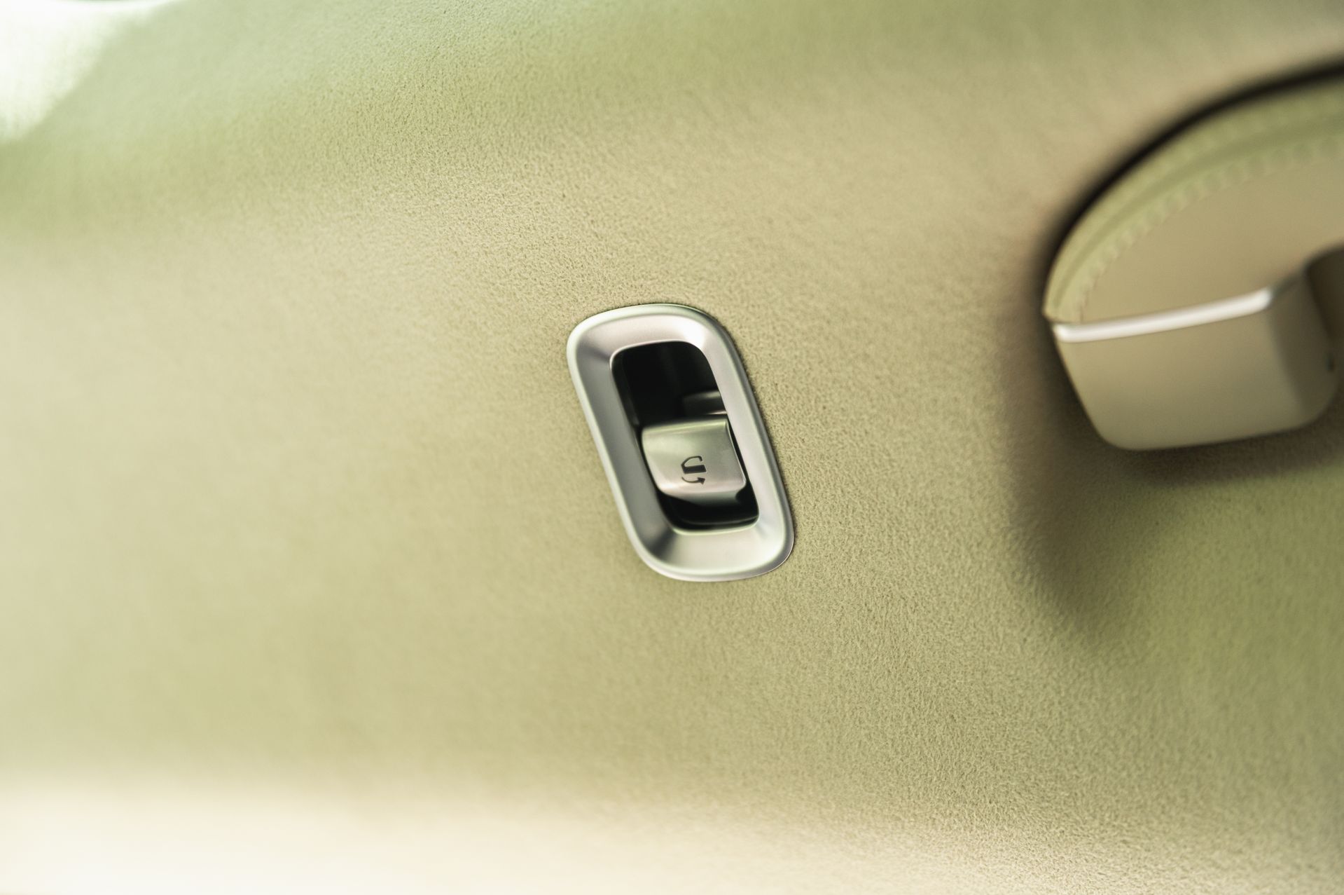 Mercedes-Benz Maybach S-Класс S 580 под заказ в Crystal Car