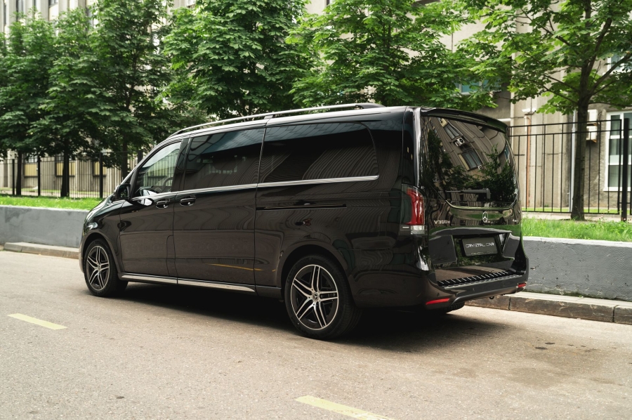 Mercedes-Benz V-Class Avantgarde