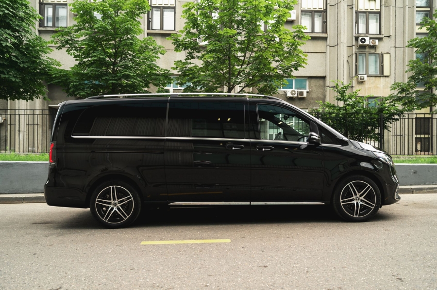 Mercedes-Benz V-Class Avantgarde