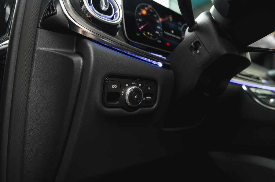 Mercedes-Benz V-Class Avantgarde