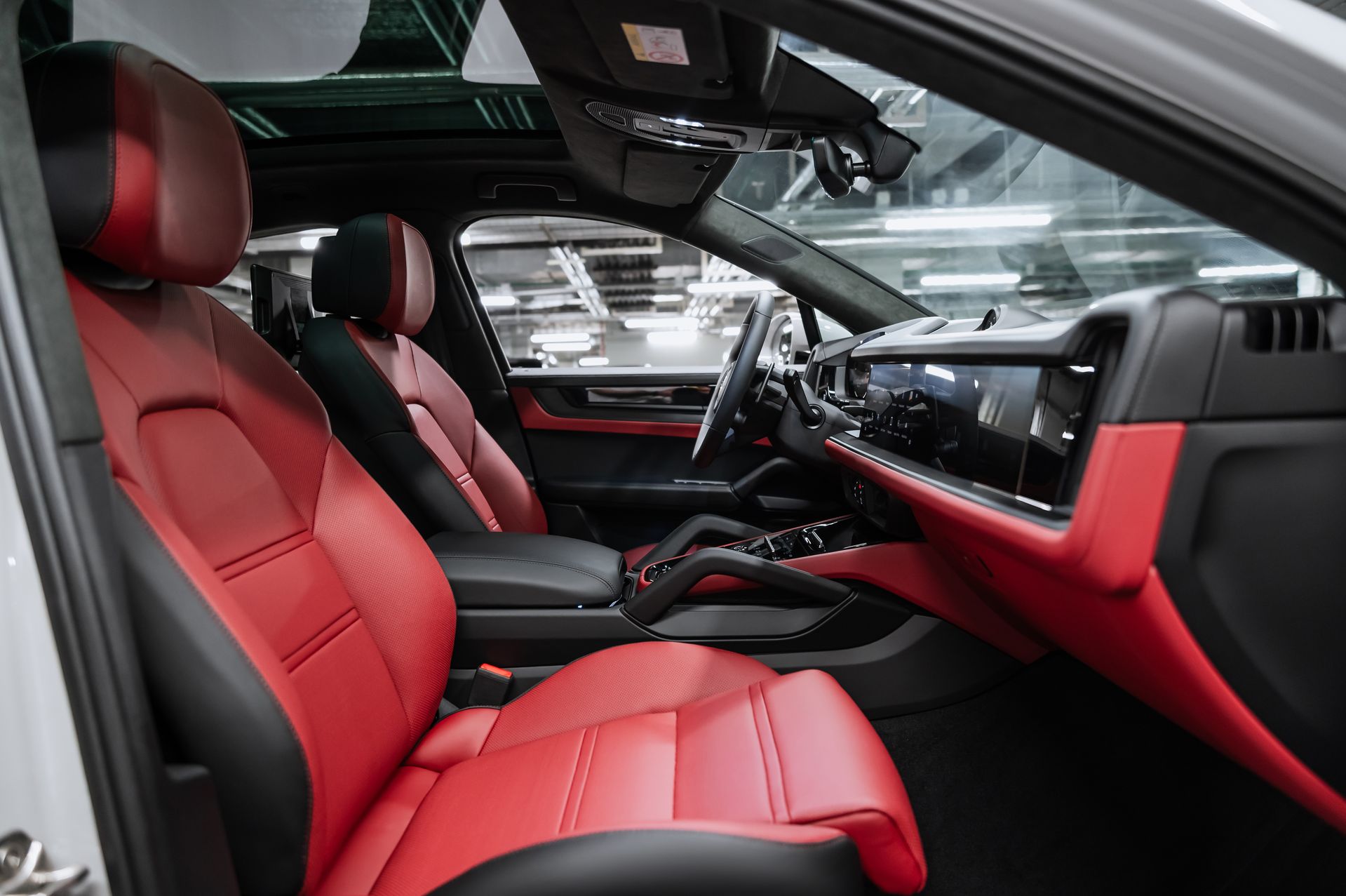 Porsche Cayenne GTS Coupé серый в Crystal Car под заказ