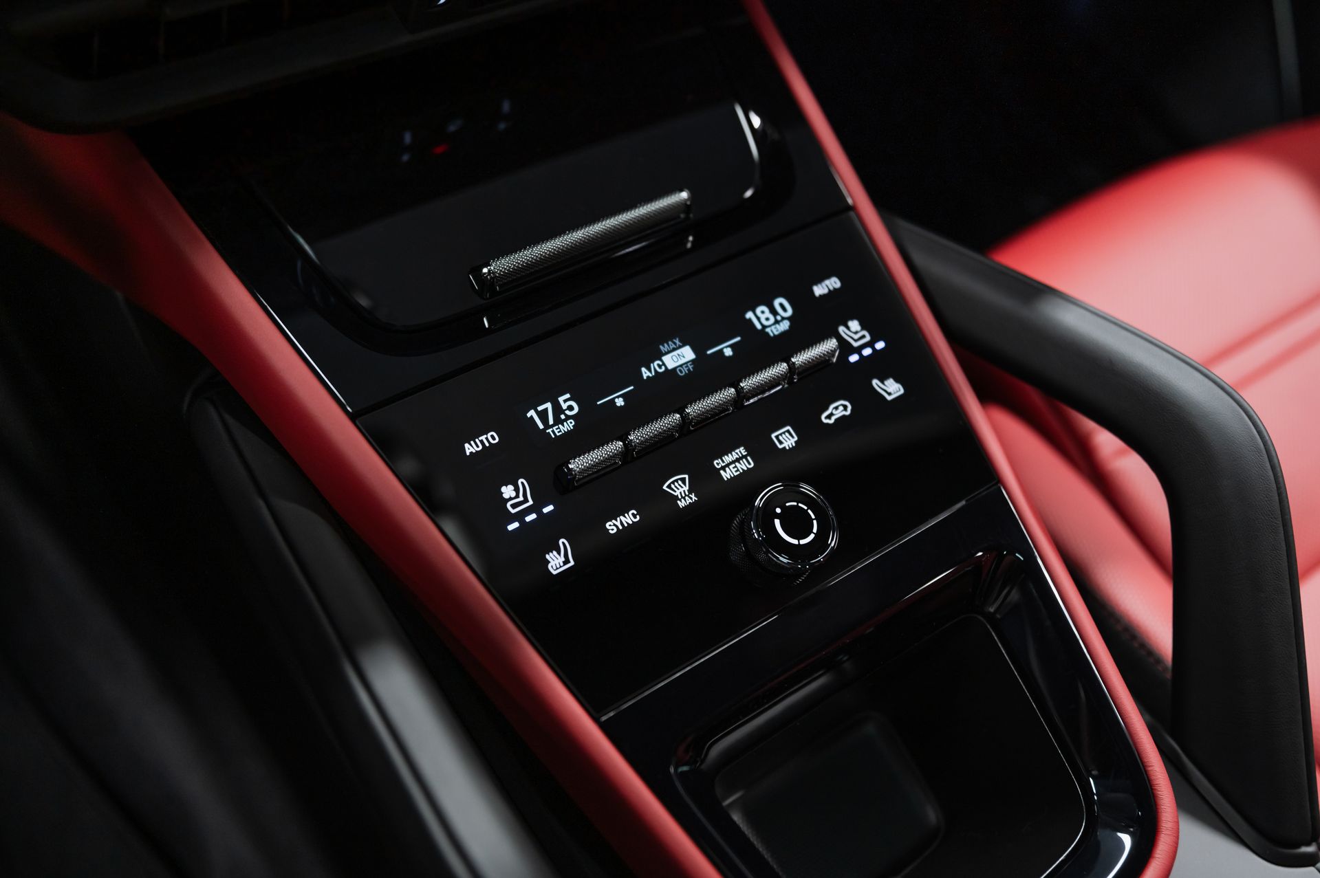 Porsche Cayenne GTS Coupé серый в Crystal Car под заказ