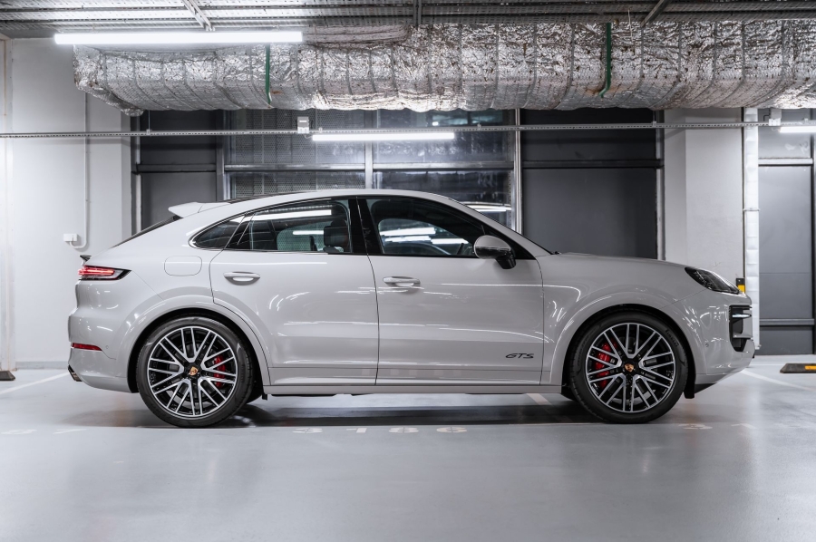 Porsche Cayenne GTS Coupé серый в Crystal Car под заказ