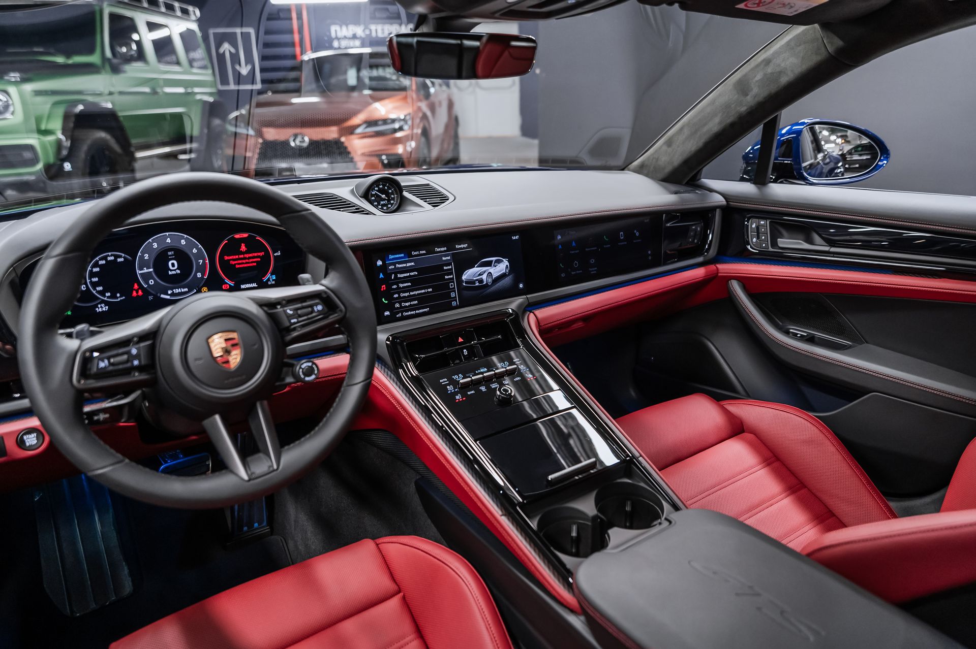 Купить Porsche Panamera GTS синий бензин под заказ в Crystal Car