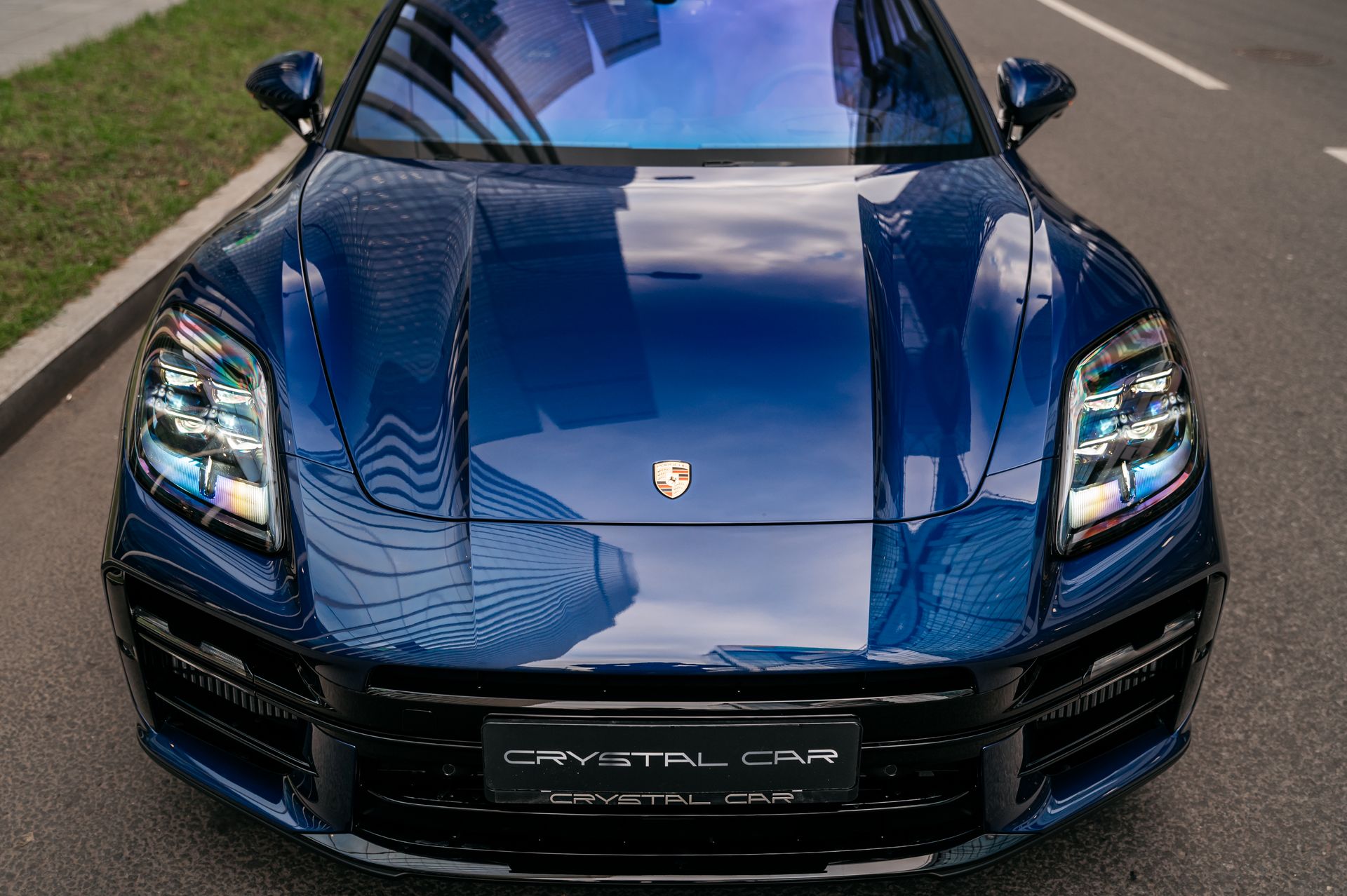 Купить Porsche Panamera GTS синий бензин под заказ в Crystal Car