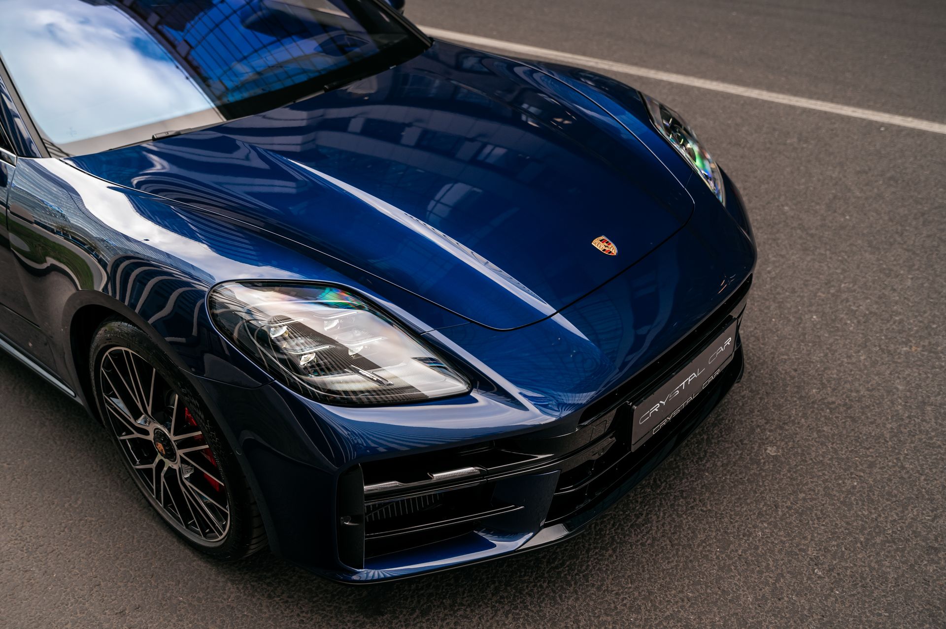 Купить Porsche Panamera GTS синий бензин под заказ в Crystal Car