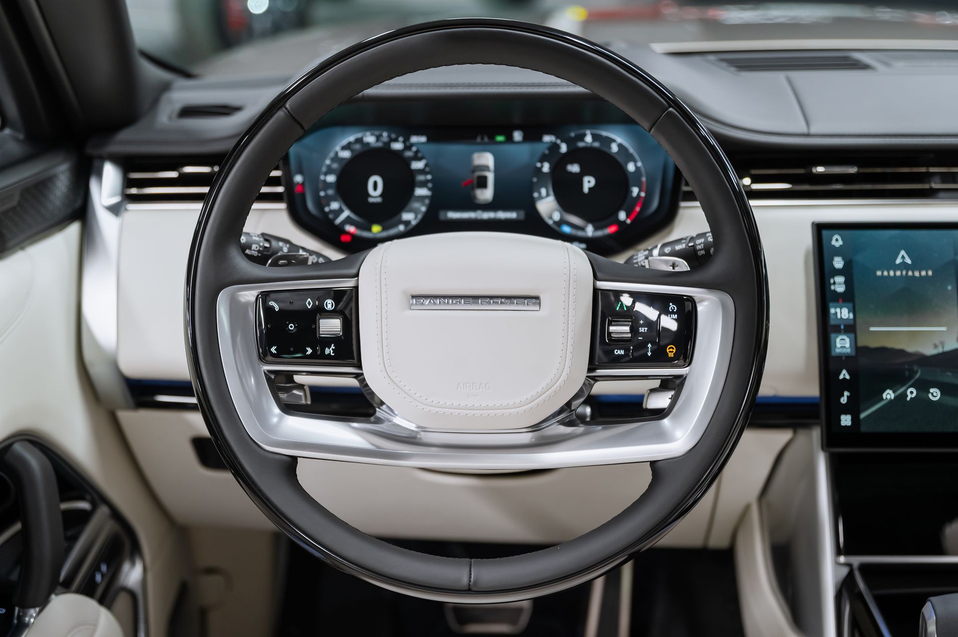 Жемчужный Land Rover Range Rover Autobiography в Crystal Car под заказ