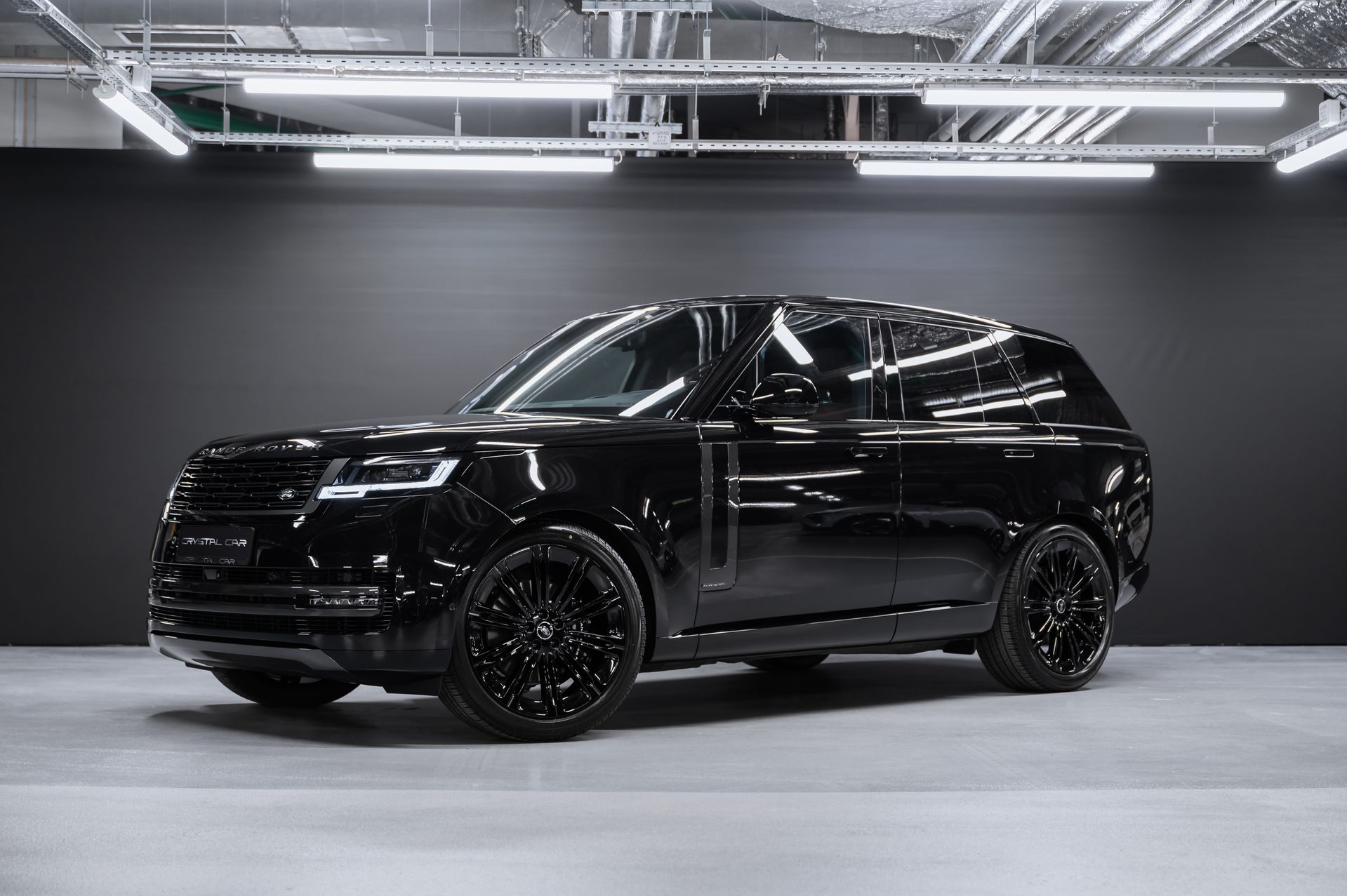 Черный Land Rover Range Rover Autobiography D350 в Crystal Car под заказ