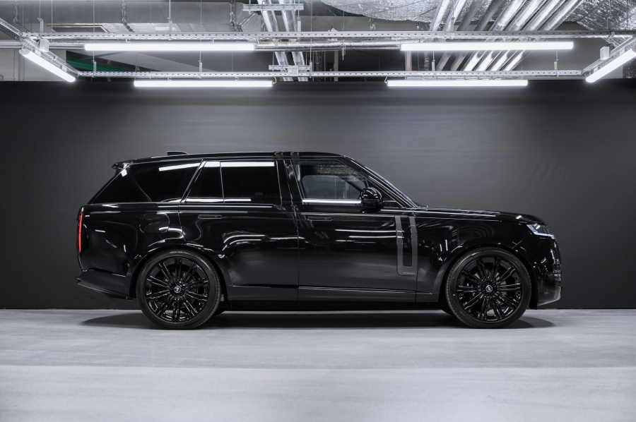 Черный Land Rover Range Rover Autobiography D350 в Crystal Car под заказ