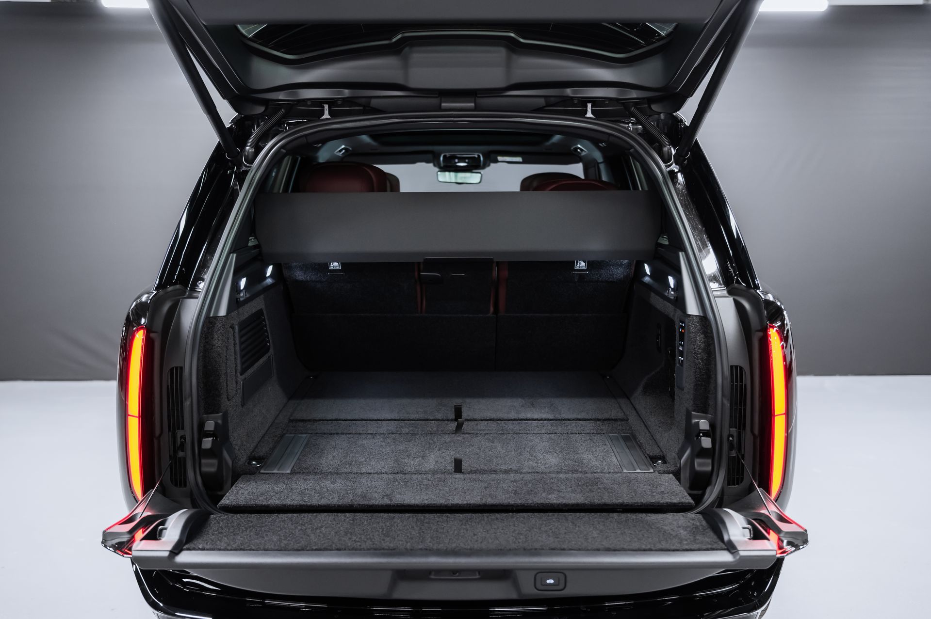 Черный Land Rover Range Rover Autobiography D350 в Crystal Car под заказ