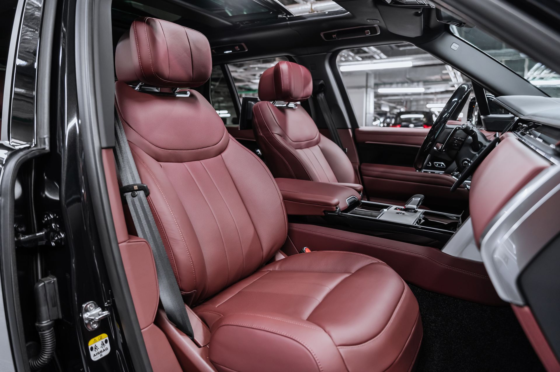 Черный Land Rover Range Rover Autobiography D350 в Crystal Car под заказ