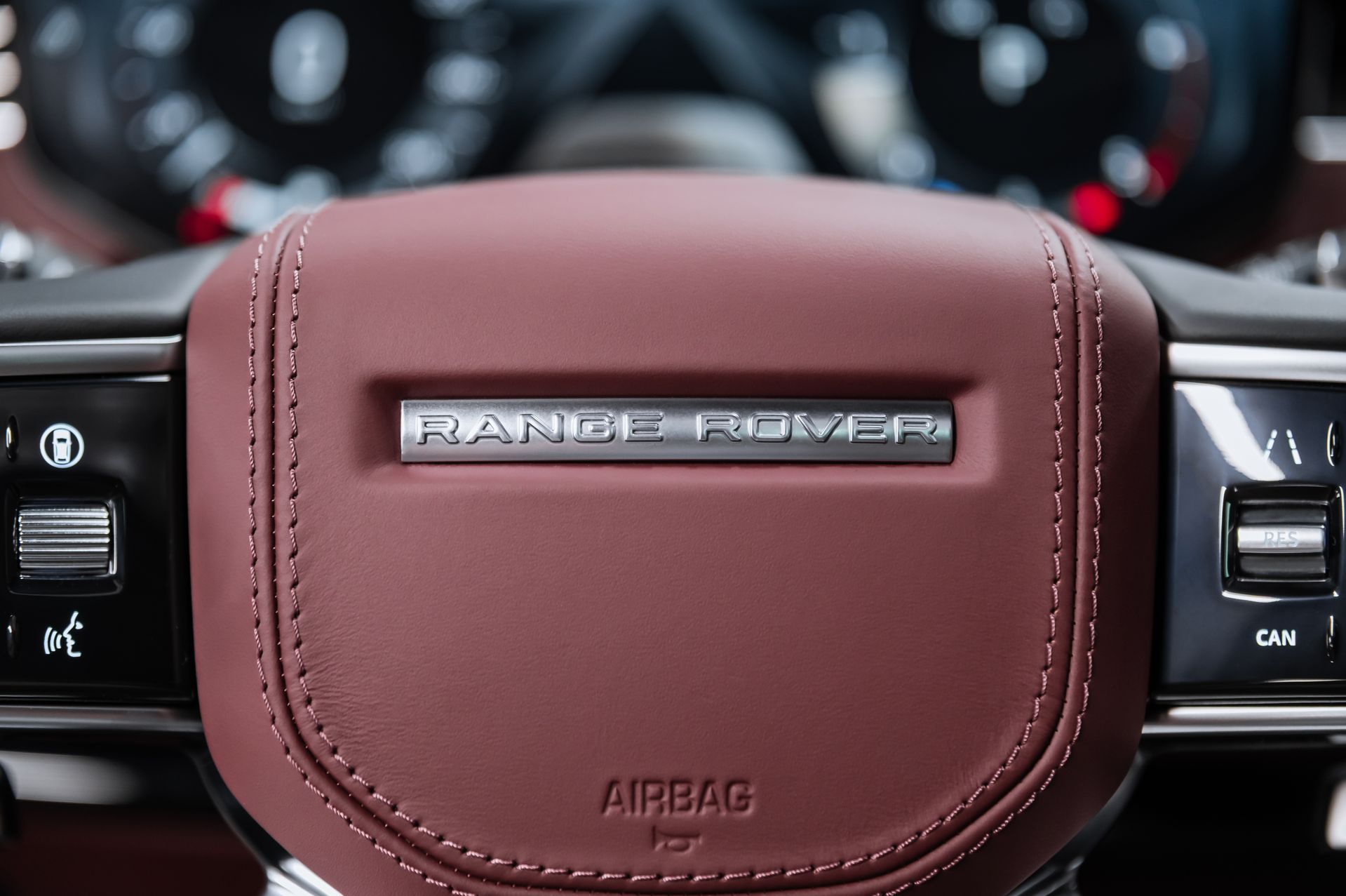 Черный Land Rover Range Rover Autobiography D350 в Crystal Car под заказ