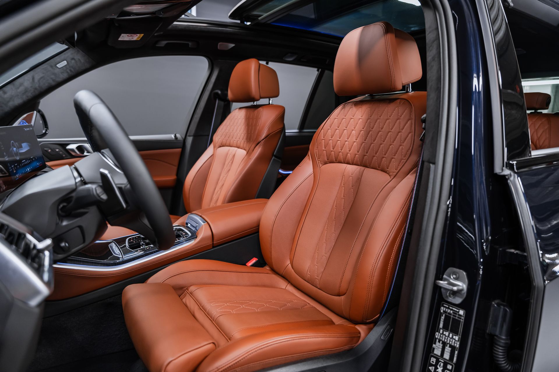 BMW X5 xDrive40d M Sport Pro черный в Crystal Car под заказ