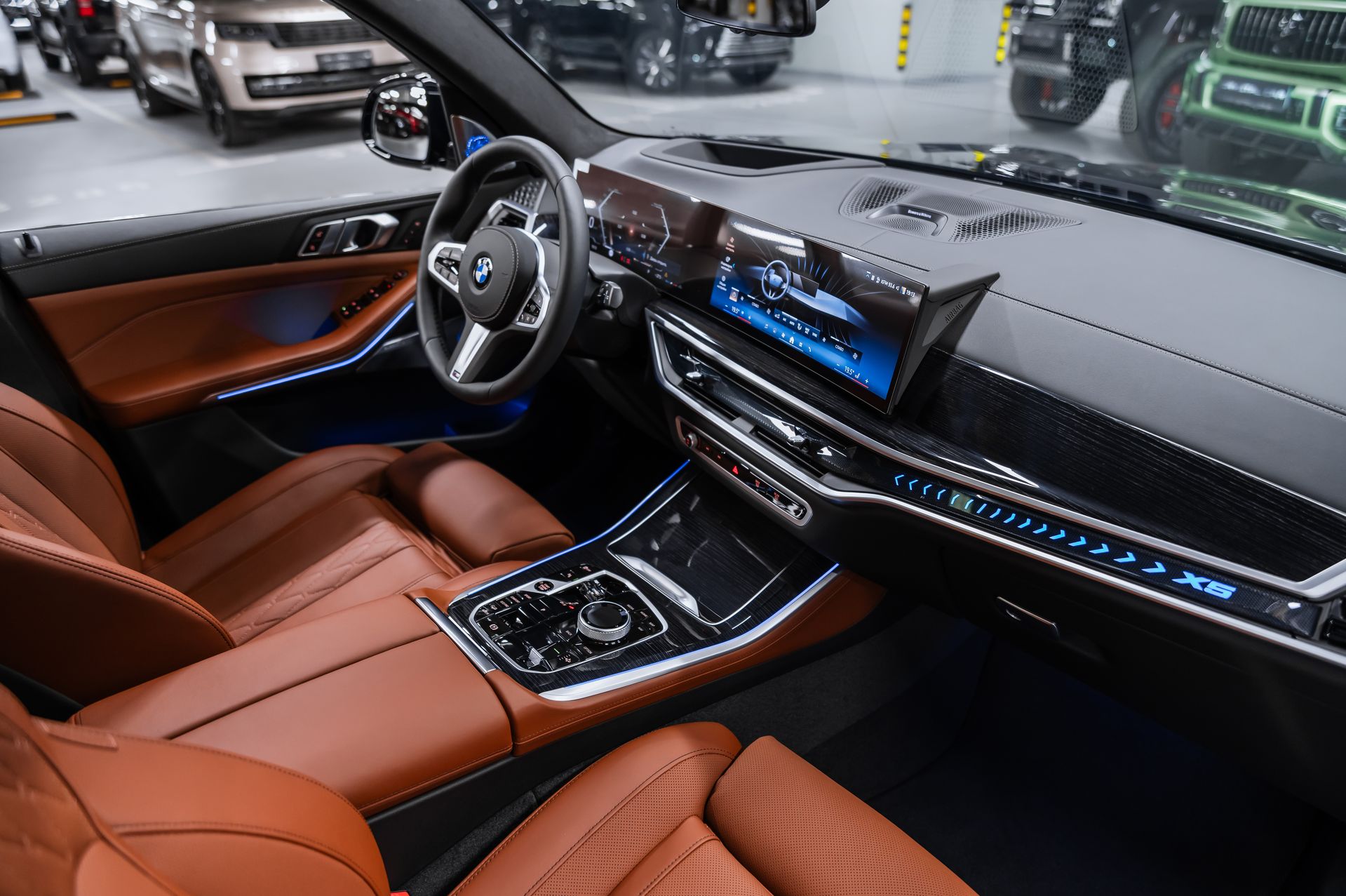 BMW X5 xDrive40d M Sport Pro черный в Crystal Car под заказ