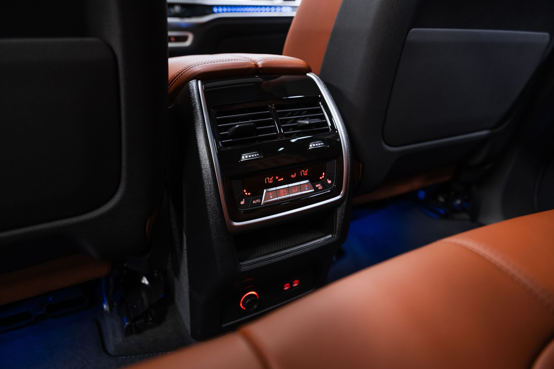 BMW X5 xDrive40d M Sport Pro черный в Crystal Car под заказ