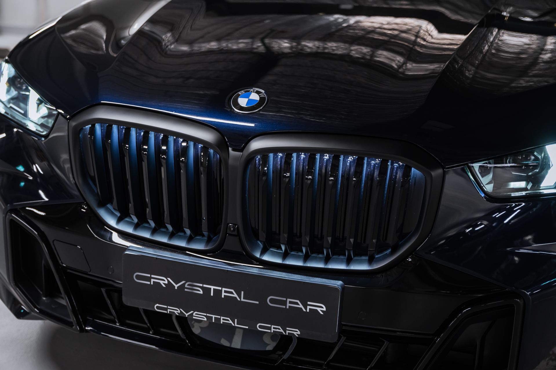 BMW X5 xDrive40d M Sport Pro черный в Crystal Car под заказ